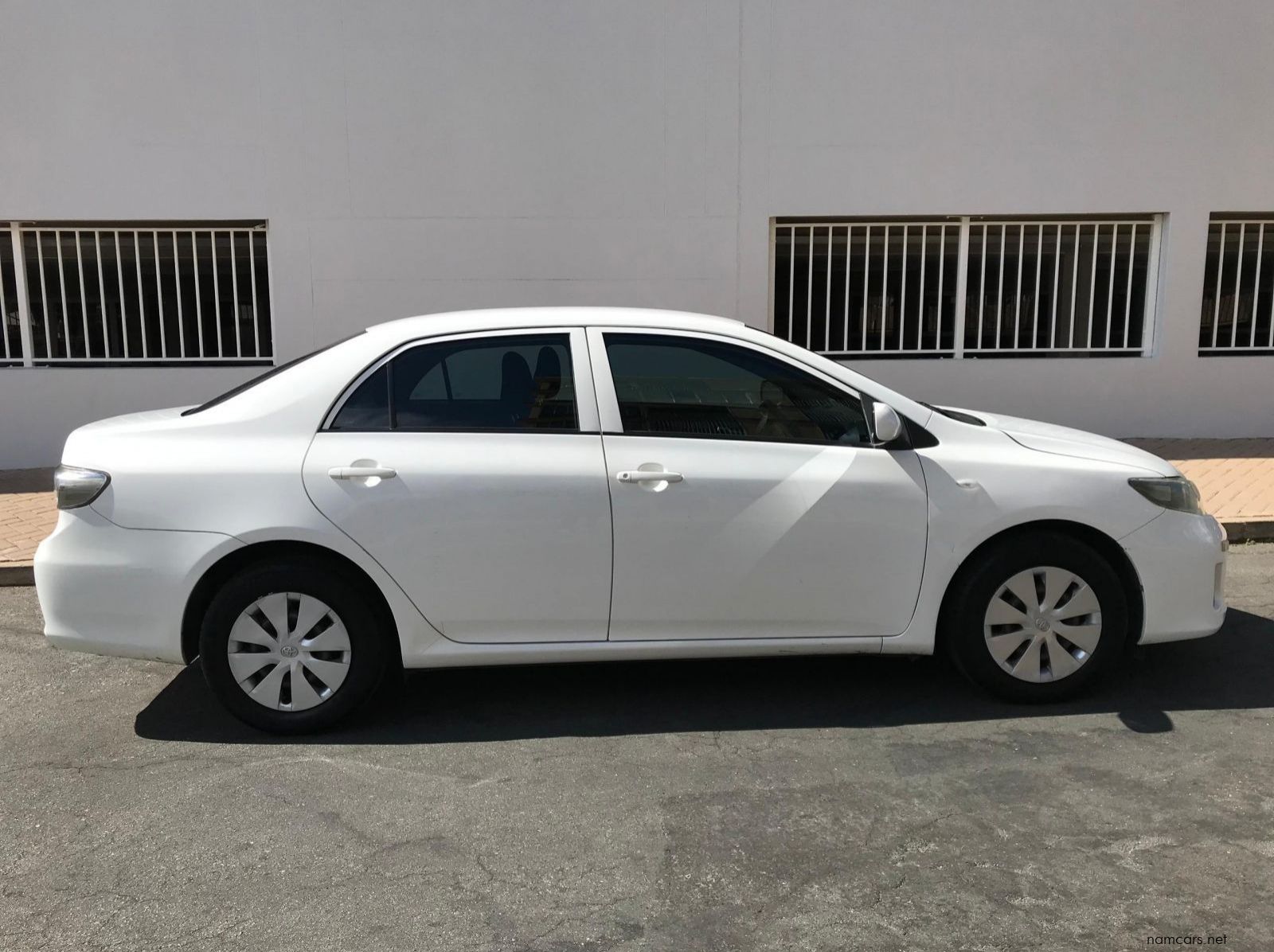 2018 Toyota Corolla 1.6 Quest pictures