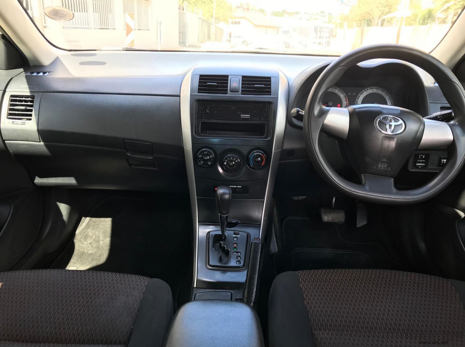 2018 Toyota Corolla 1.6 Quest pictures
