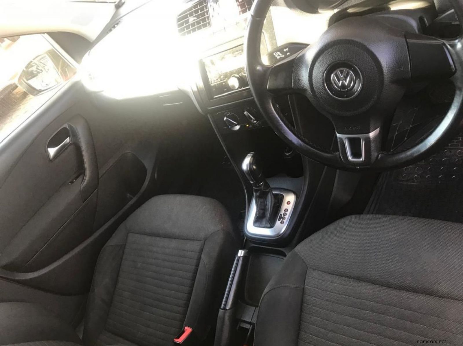 2014 Nissan Nissan March pictures