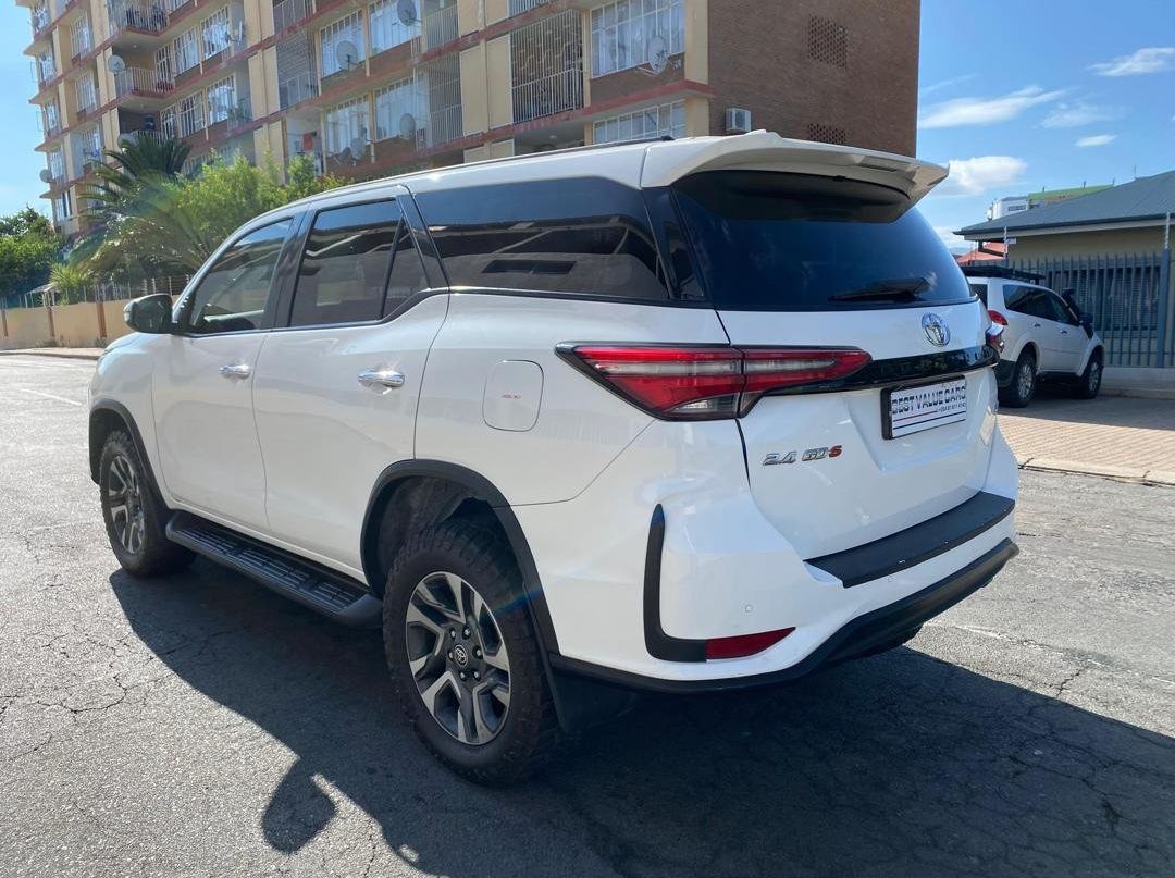 2023 Toyota Fortuner 2.4 Gd6 Auto 4x4  (No Deposit Deal) pictures