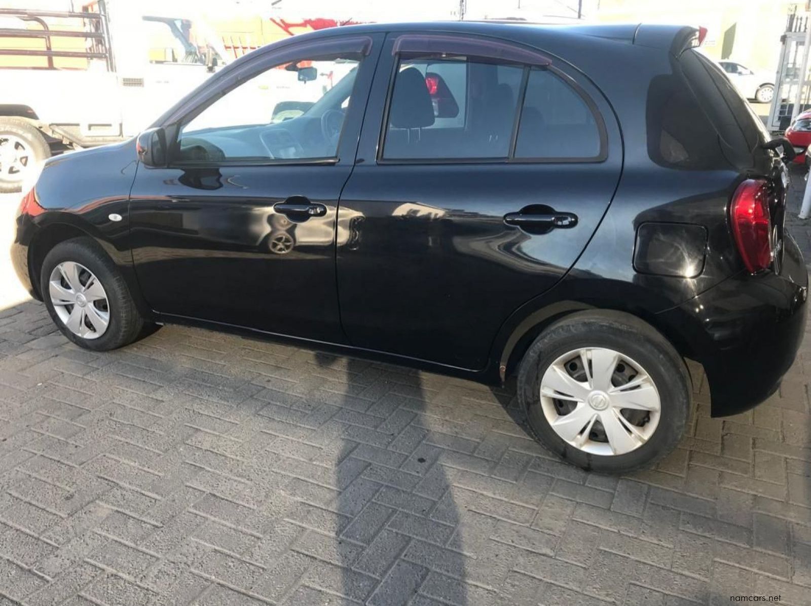 2013 Toyota Toyota Passo 1.2 HBack pictures