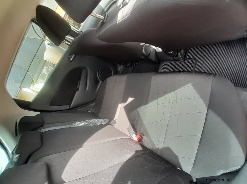 2012 Mazda DEMIO pictures