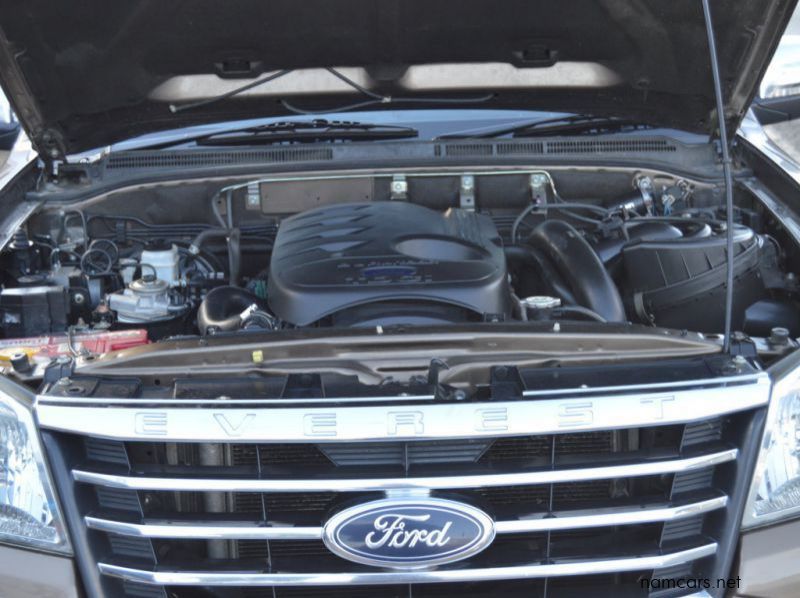 2009 Ford Everest pictures