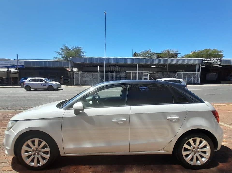 2013 Audi A1 pictures