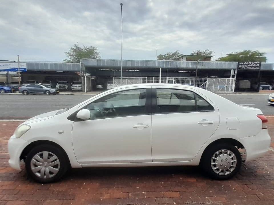 2008 Toyota BELTA pictures