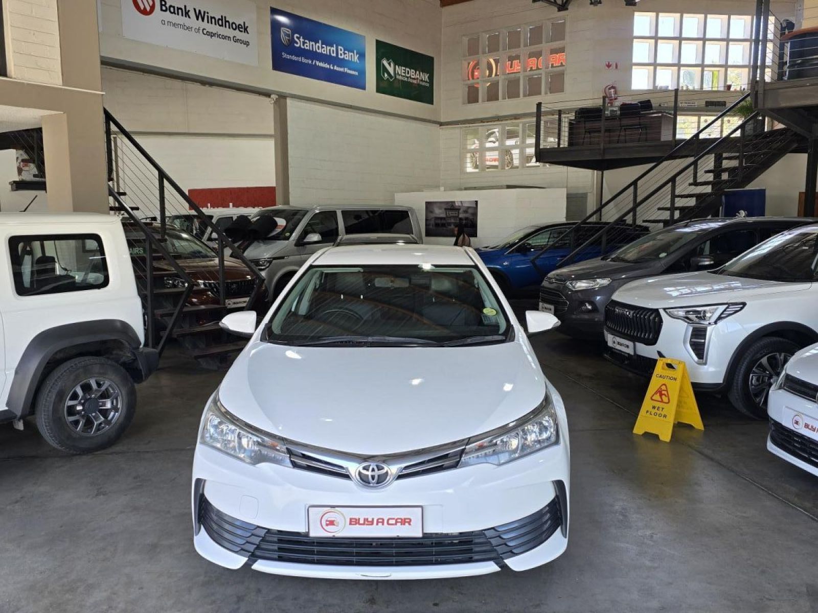 2017 Toyota Corolla 1.6 PRESTIGE M/T photo