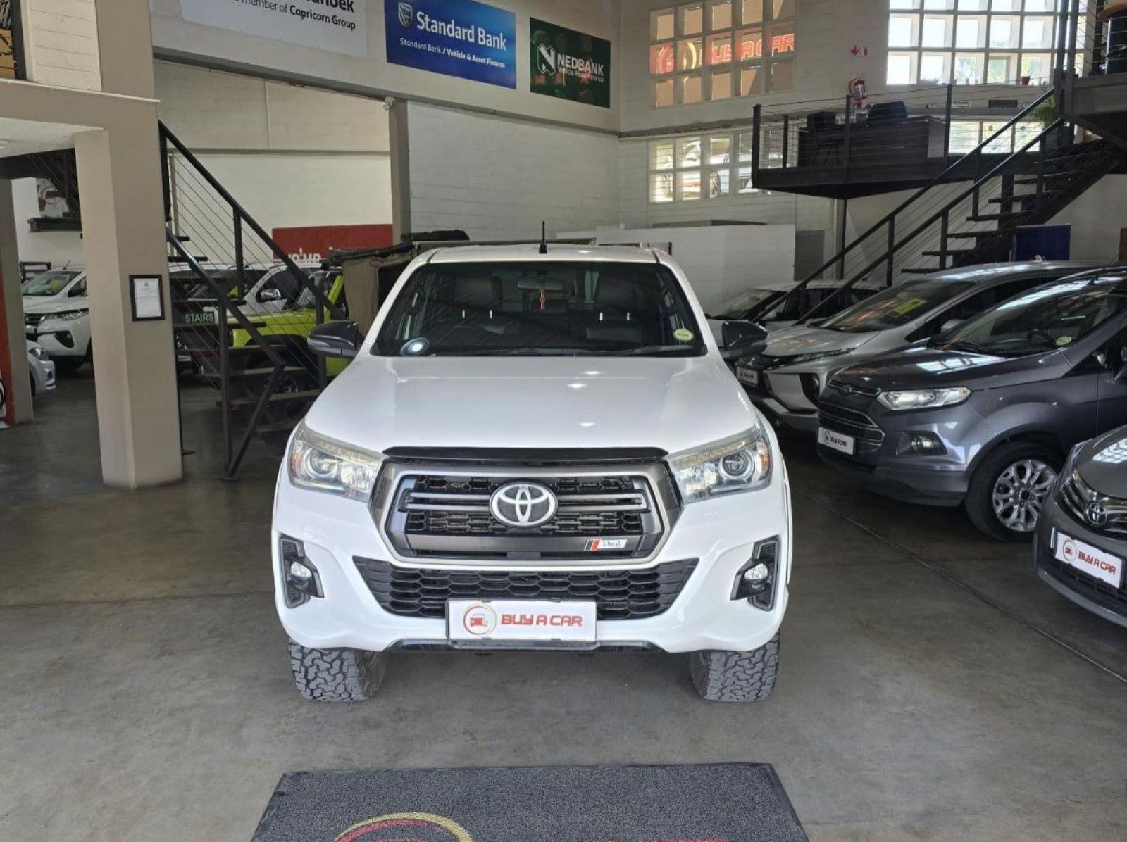 2018 Toyota Hilux Dakar 2.8 GD-6 A/T 4X4 pictures