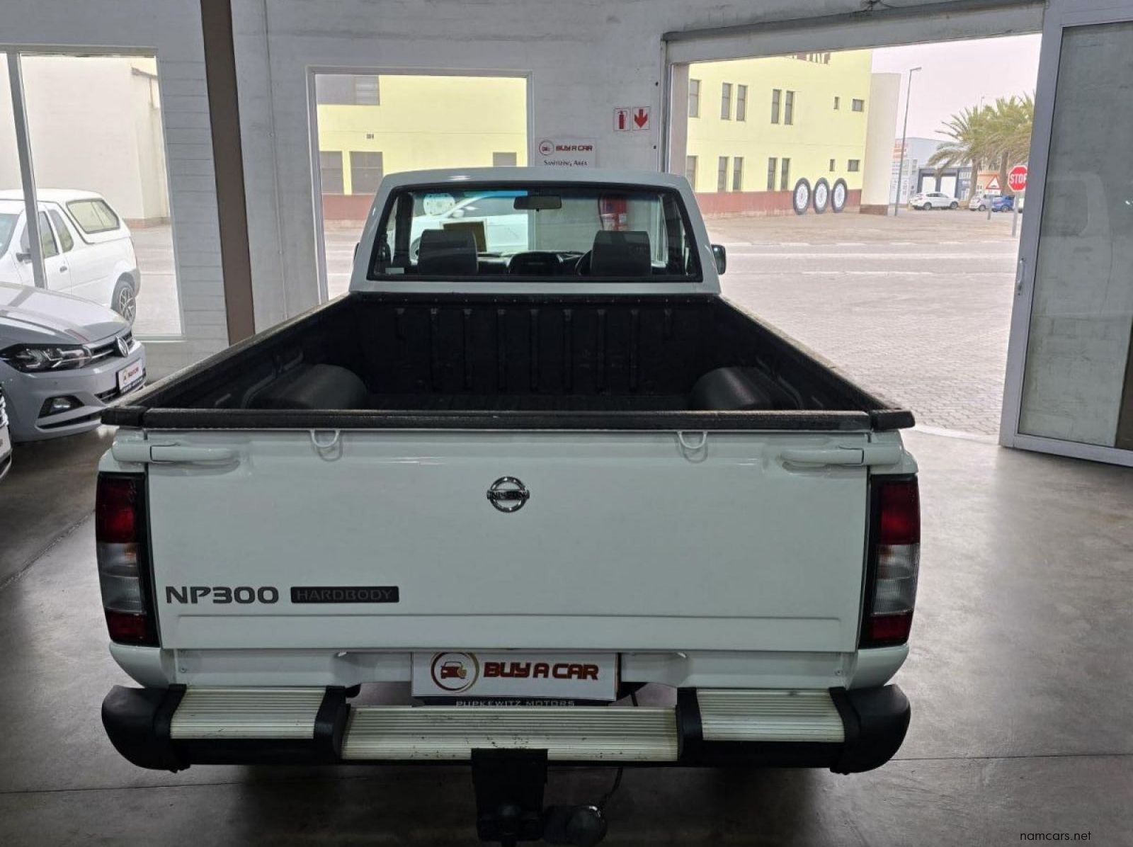 2020 Nissan NISSAN NP300 2.5 4X4 S/C pictures