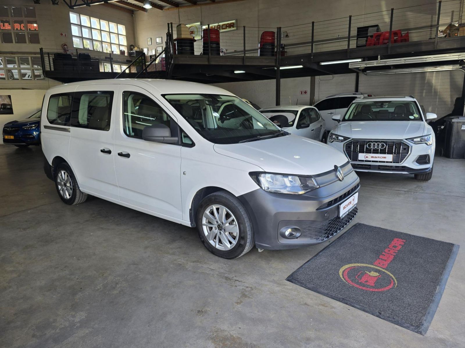 Used Volkswagen VW CADDY 5 2.0TDI MT 2023  for sale in Swakopmund, Namibia