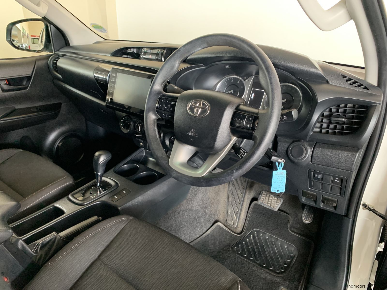 2024 Toyota Hilux 2.4 GD-6 4x4 A/T photo