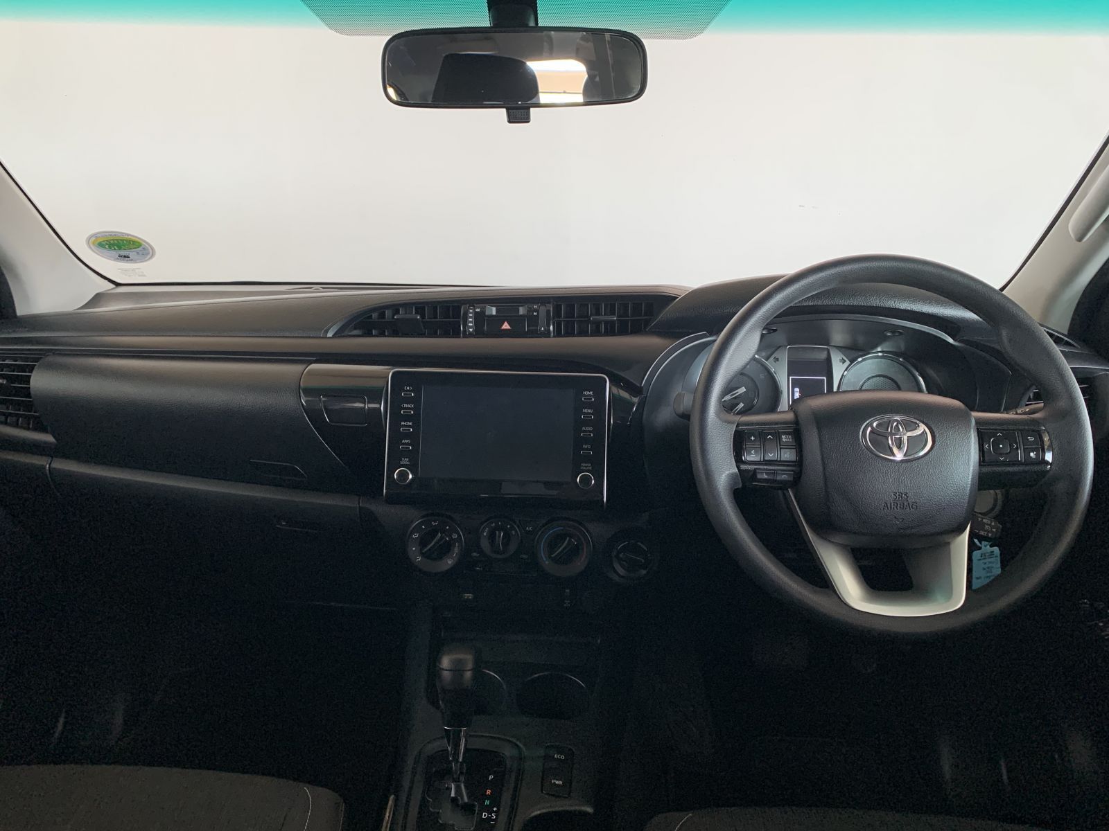 2024 Toyota Hilux 2.4 GD-6 4x4 A/T photo