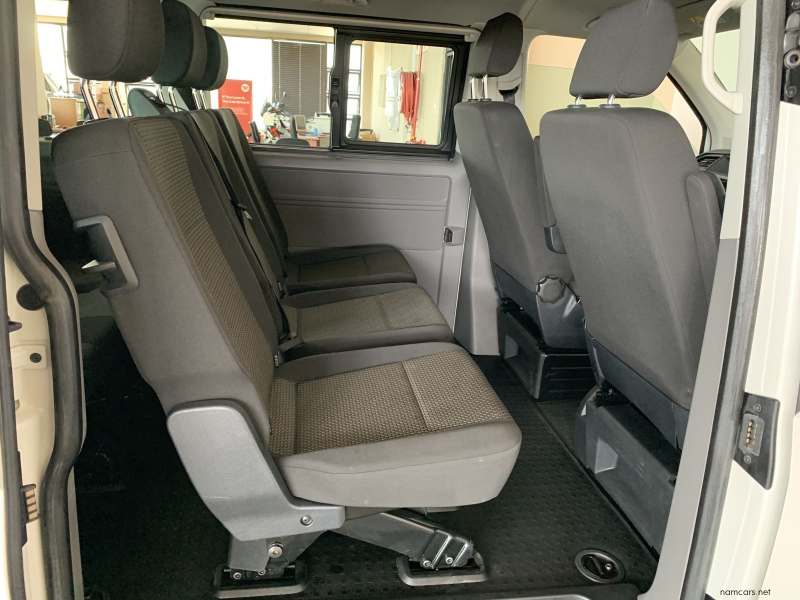 2024 Volkswagen Kombi T6.1 2.0TDI DSG photo