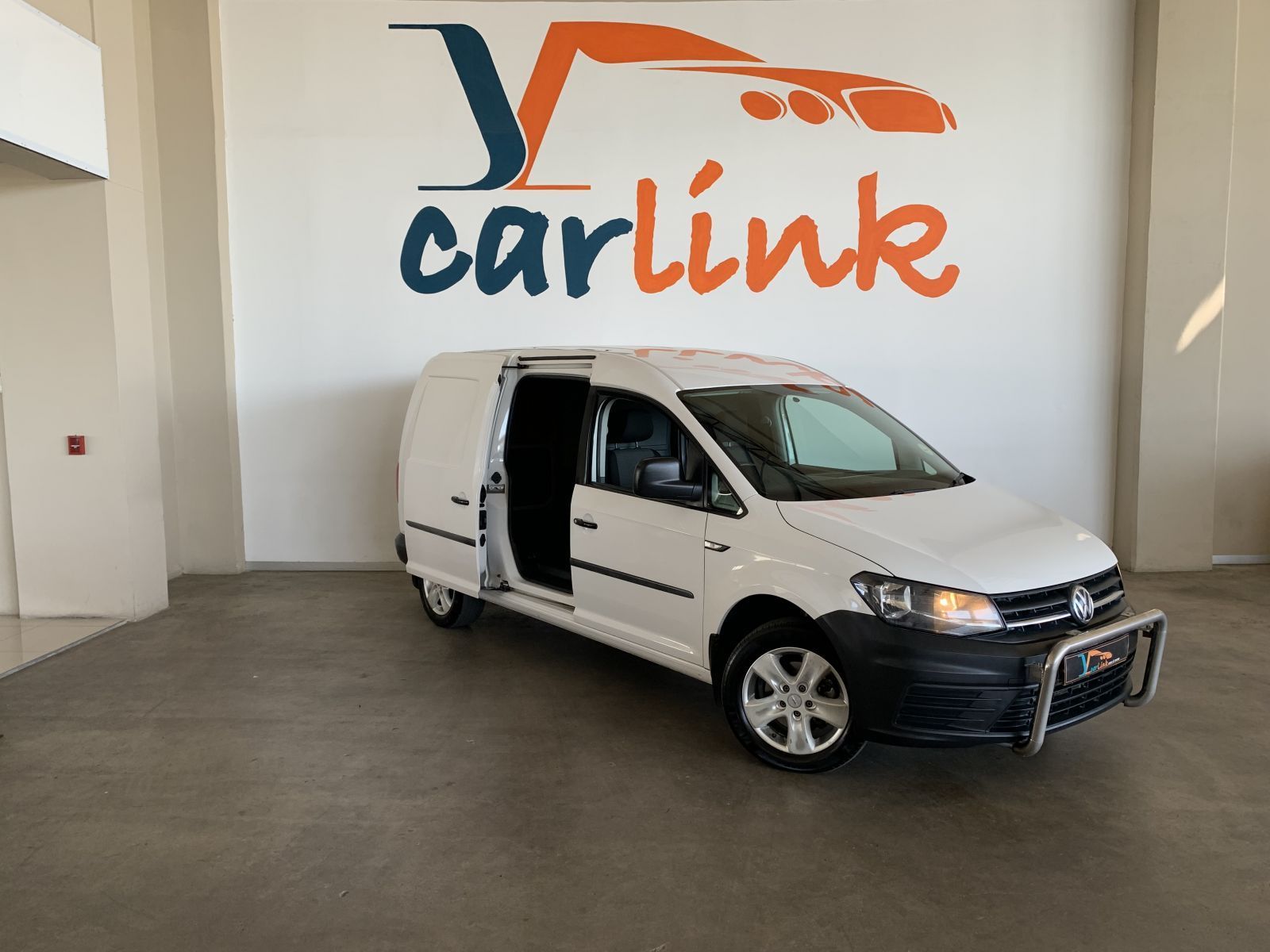 Vanamibia 2020 Volkswagen Caddy 2.0TDI Maxi Panel Van for sale | 124 400 Km ...