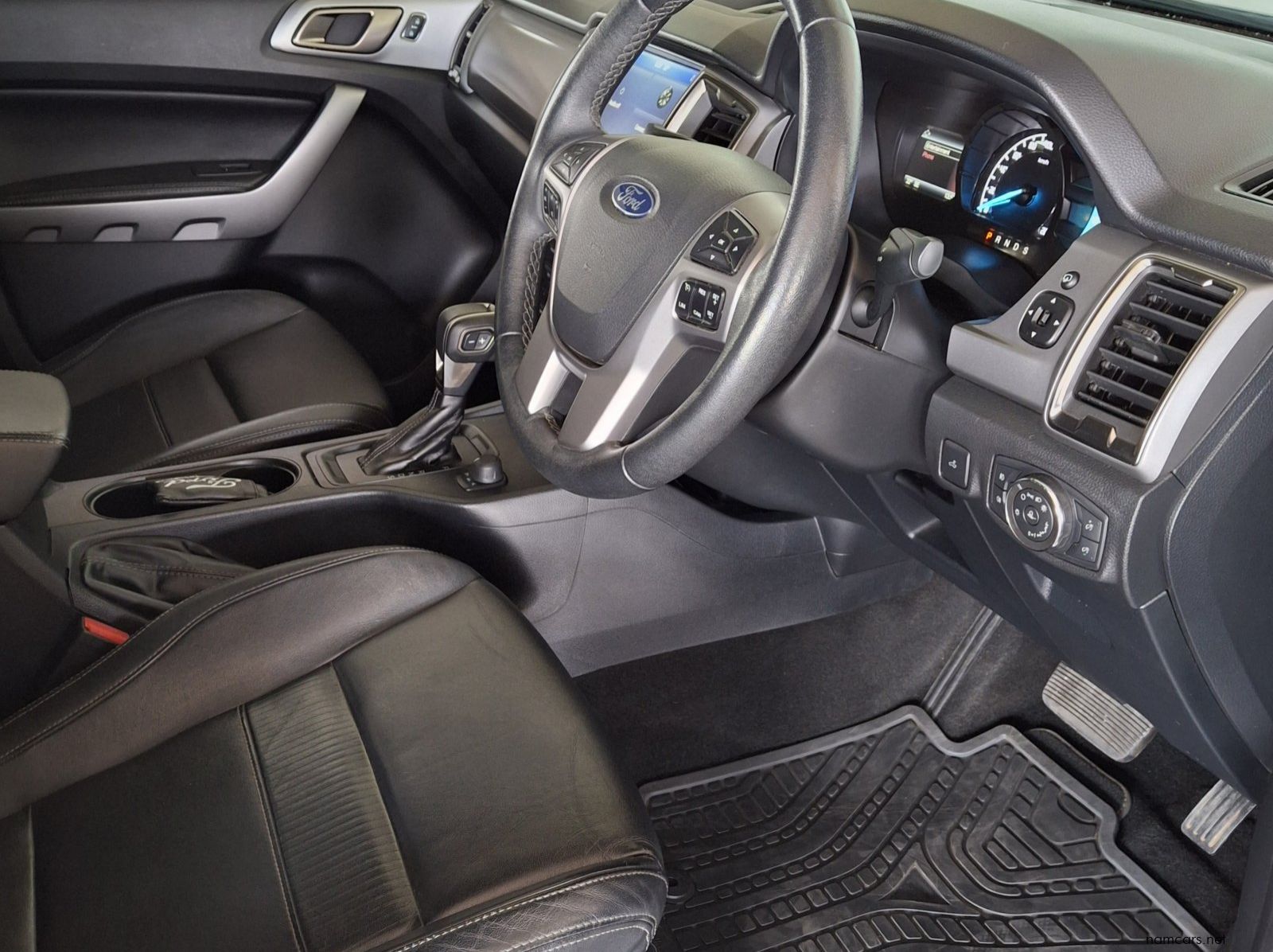 2022 Ford Ranger 2.0D XLT 4x4 A/T pictures