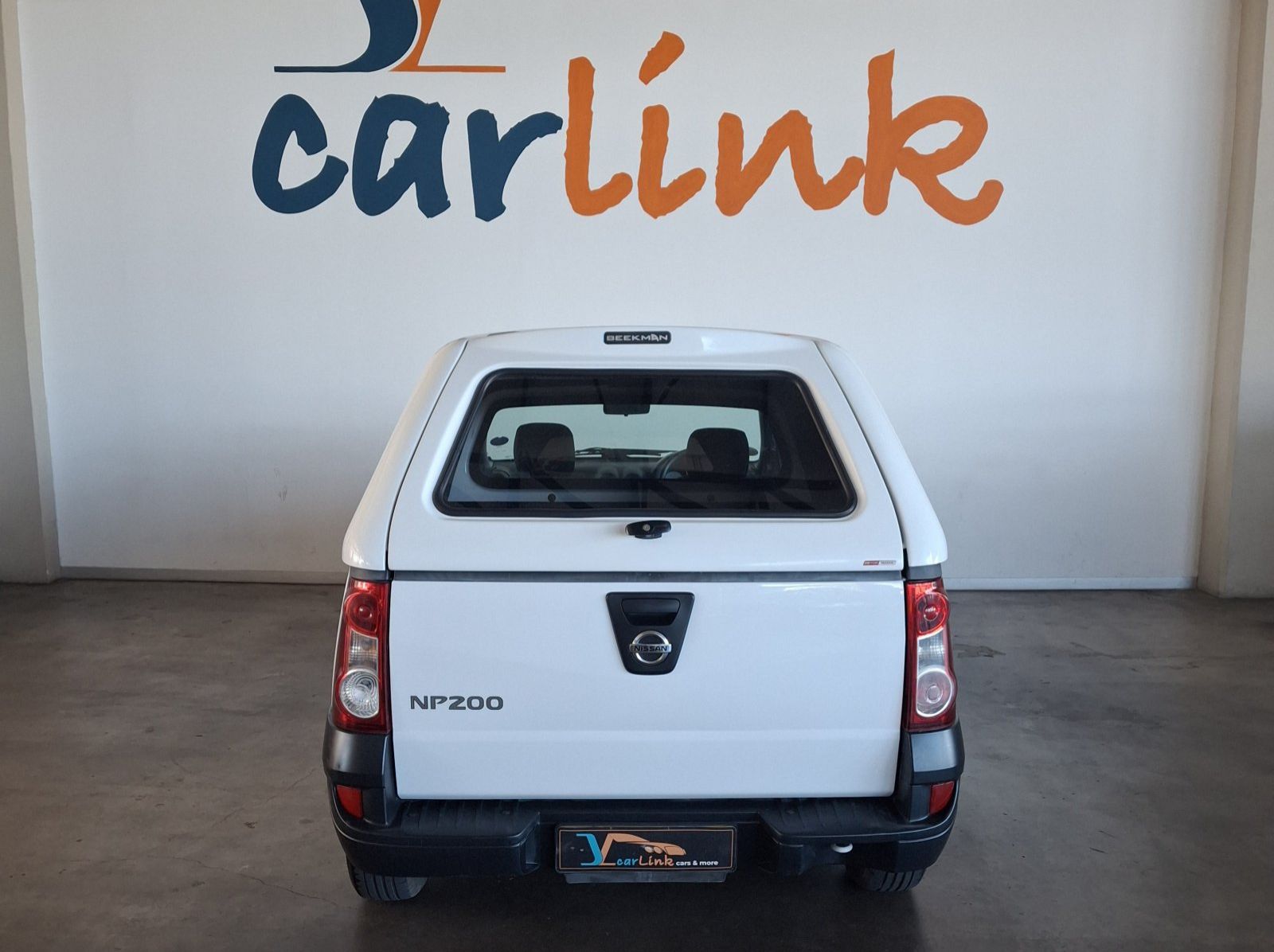 2022 Nissan NP200 1.6  A/C + Safety pack pictures