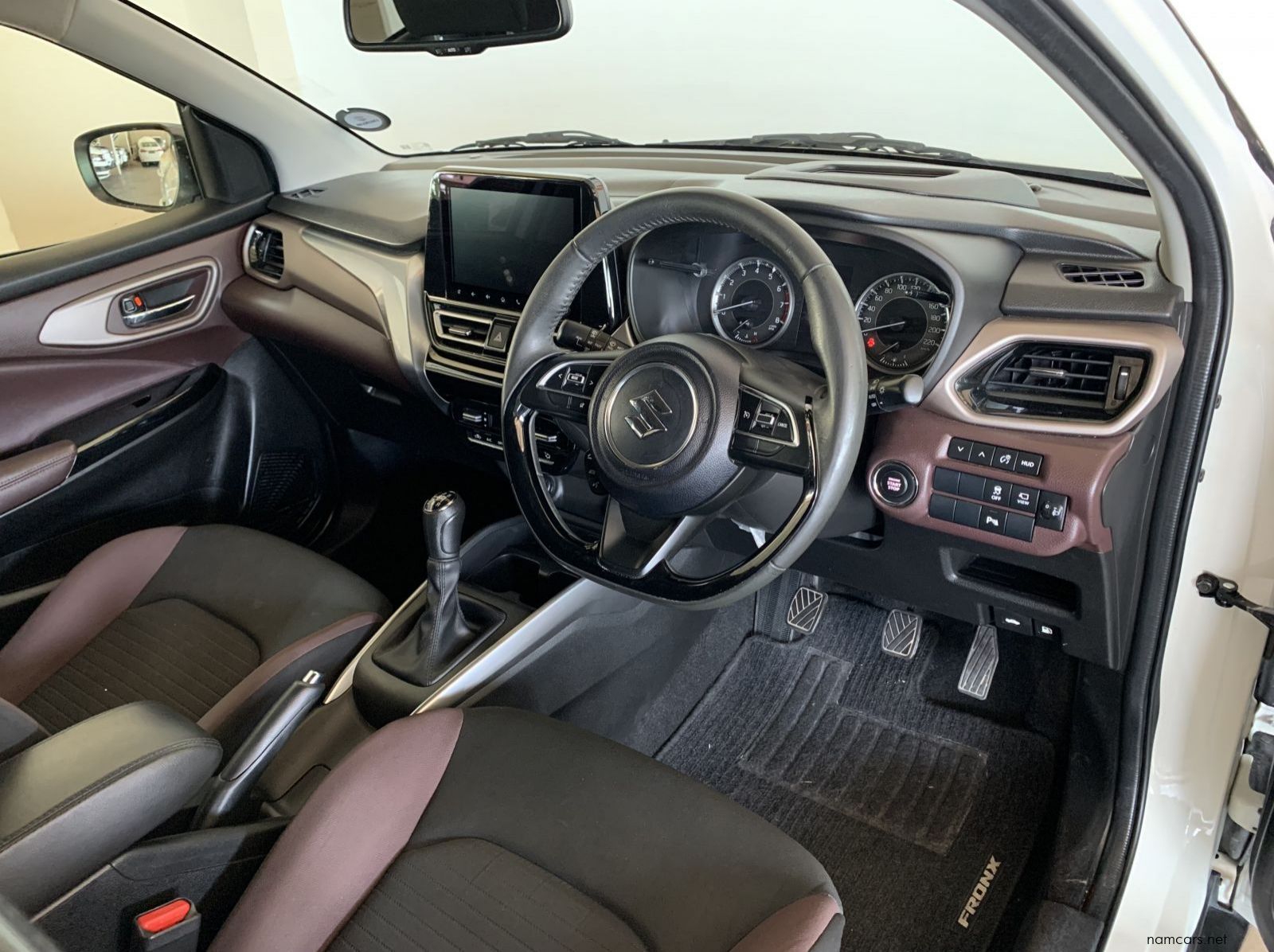 2023 Suzuki Fronx 1.5 GLX Manual pictures