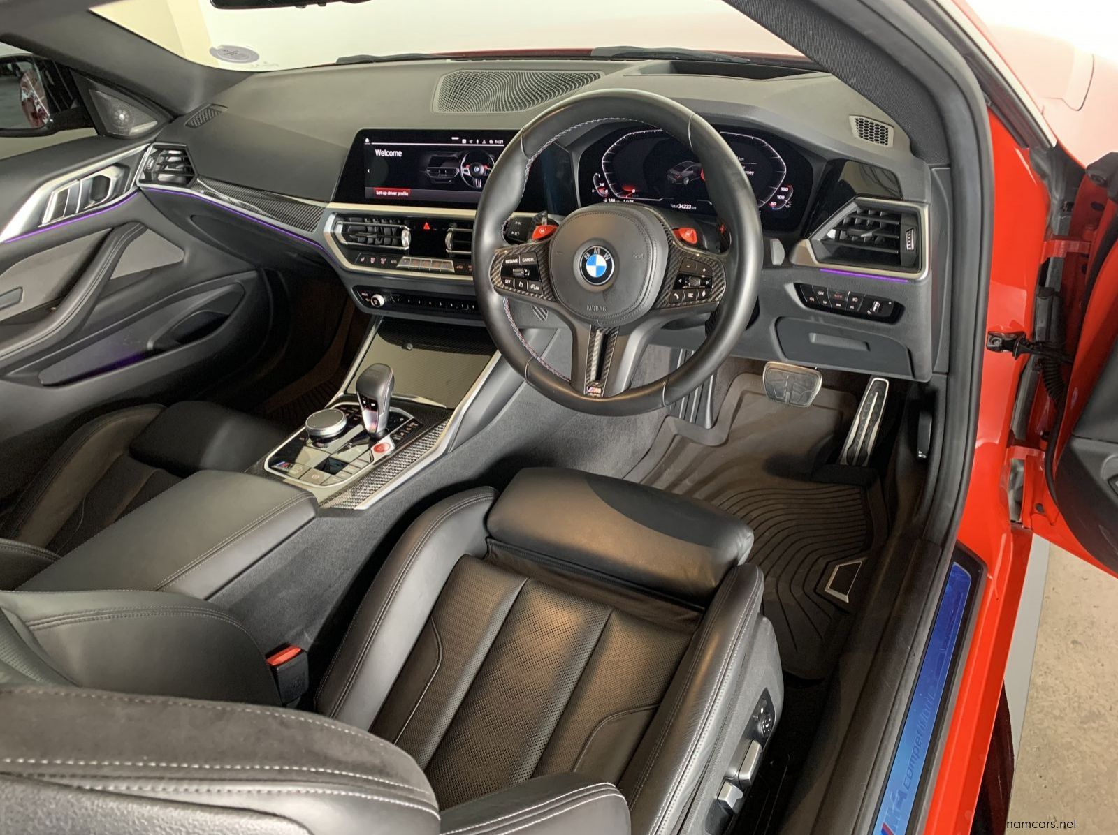 2022 BMW M4 Competition pictures