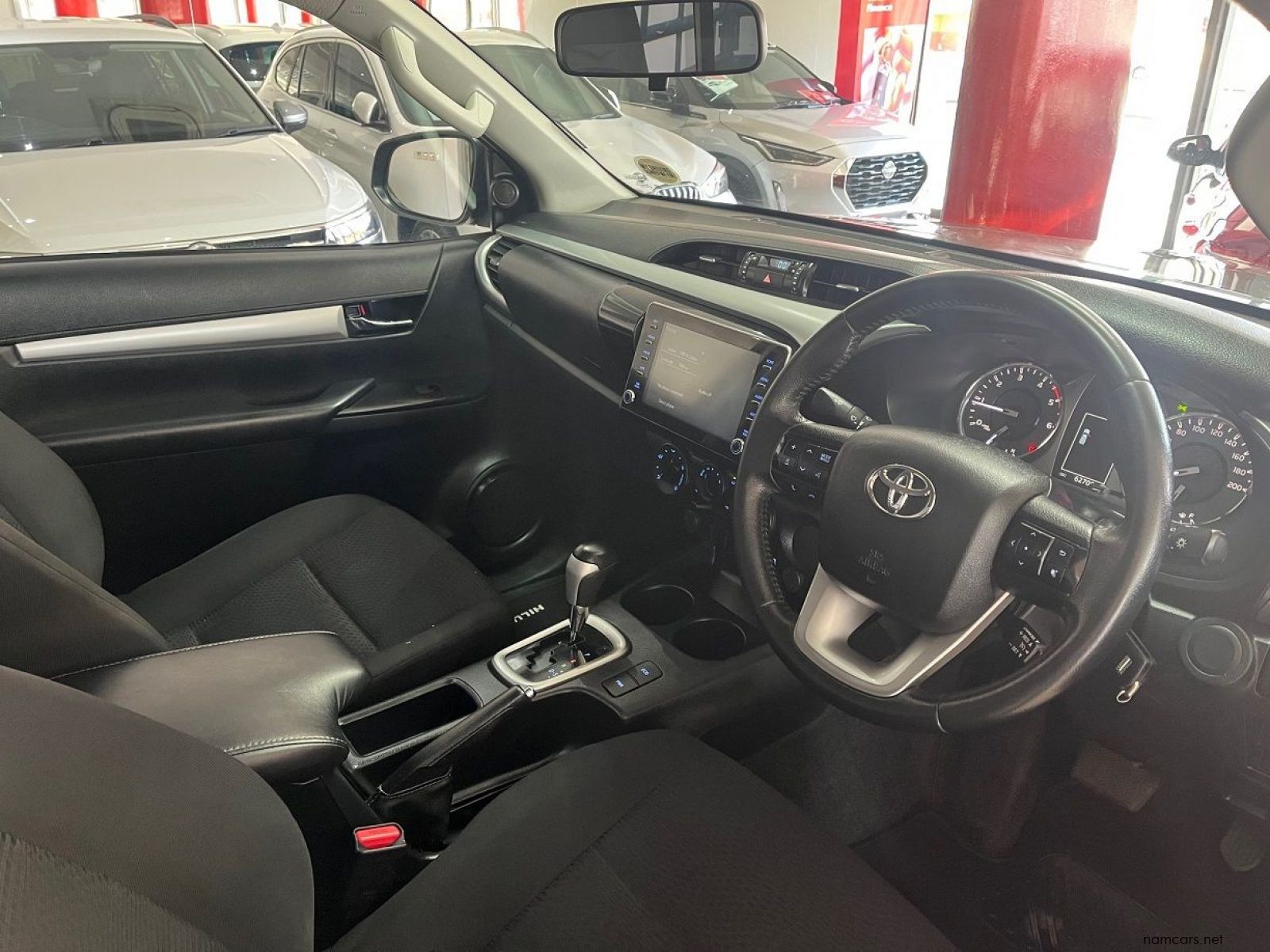 2022 Toyota Hilux 2.8 Gd-6 Rb Raider A/t P/u S/c photo