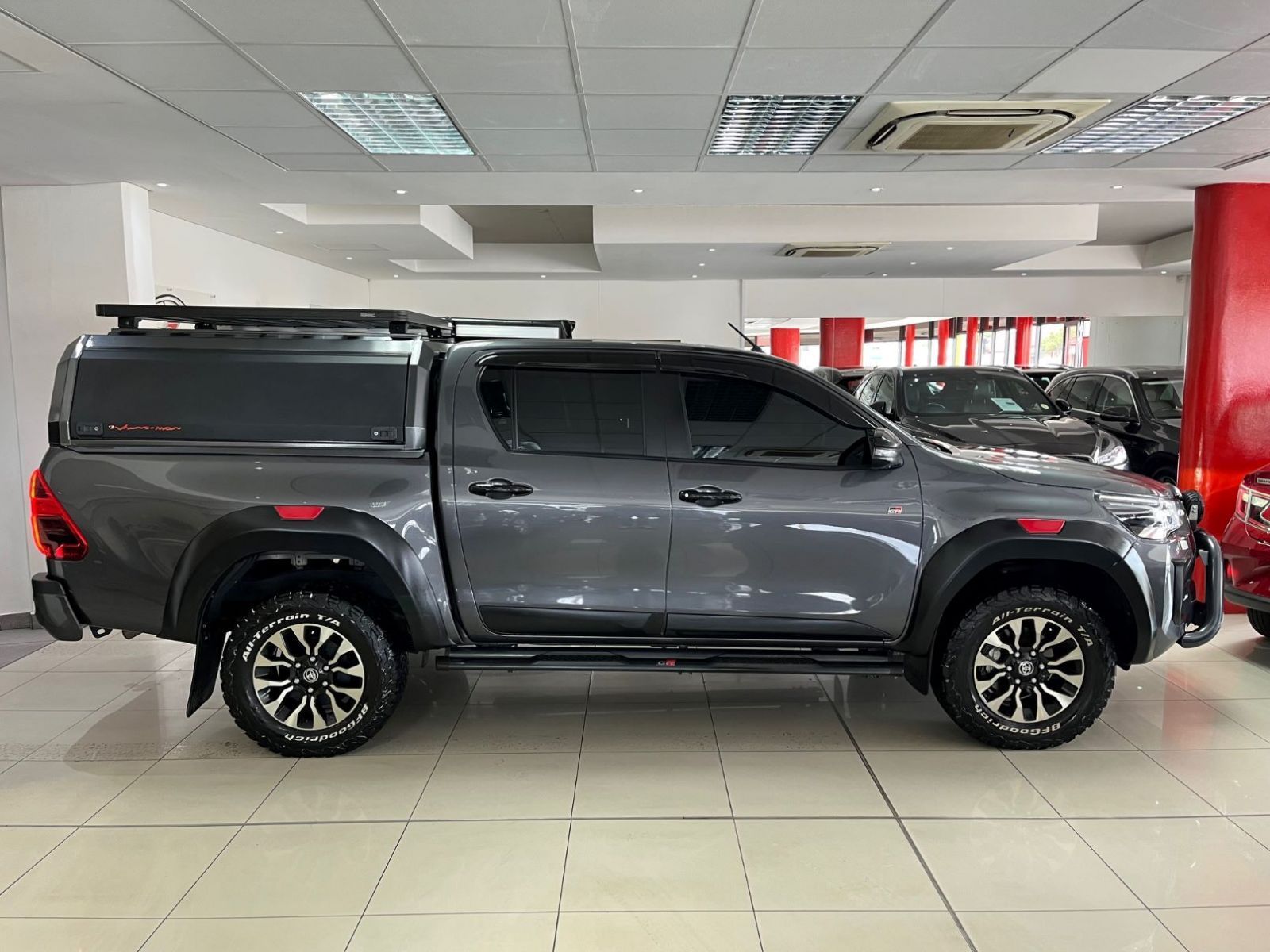 2022 Toyota Hilux 2.8 GD-6 GR-S 4x4 A/T D/C photo