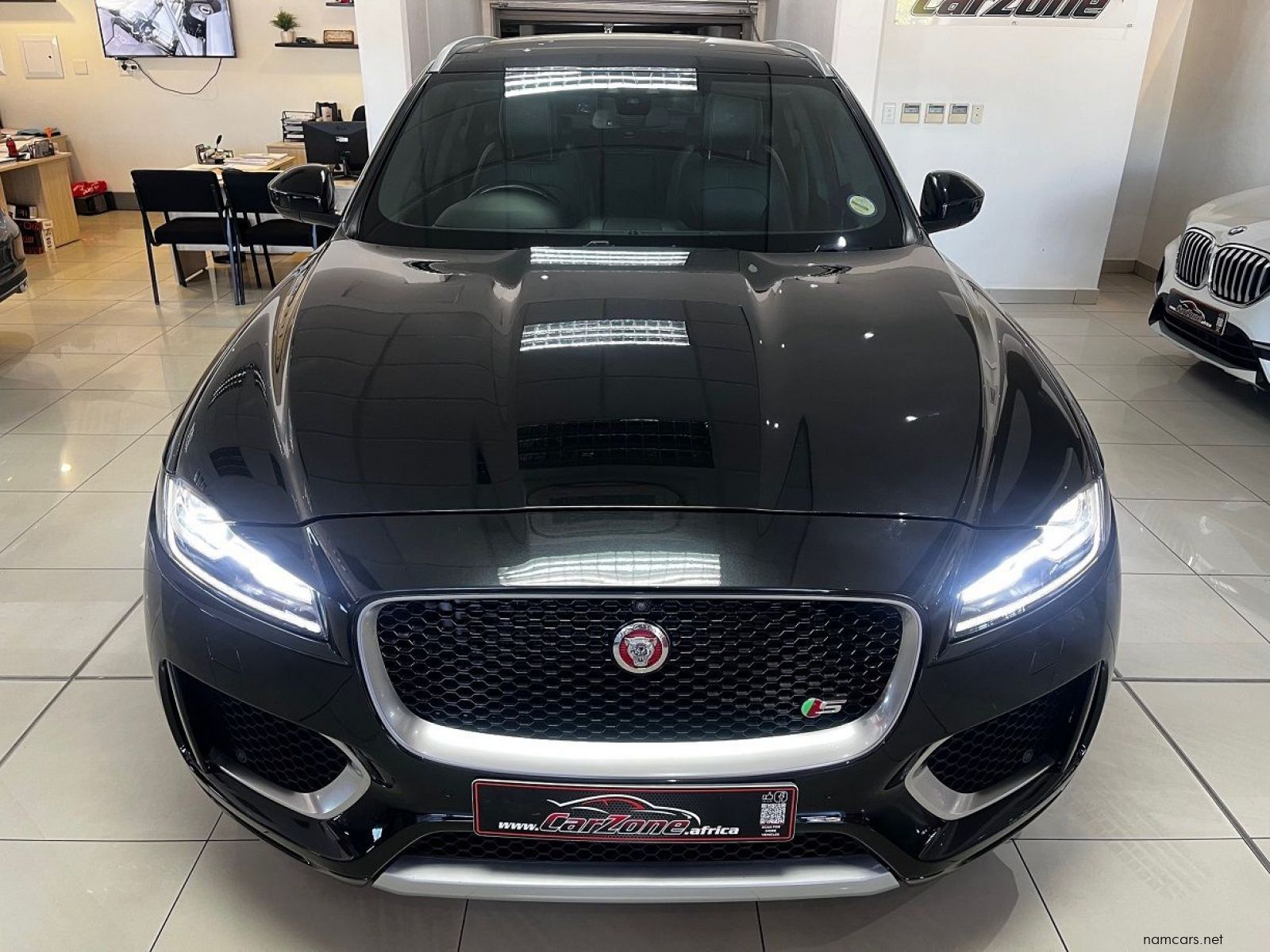 2017 Jaguar Jaguar F-pace 3.0 V6 S/c Awd S photo