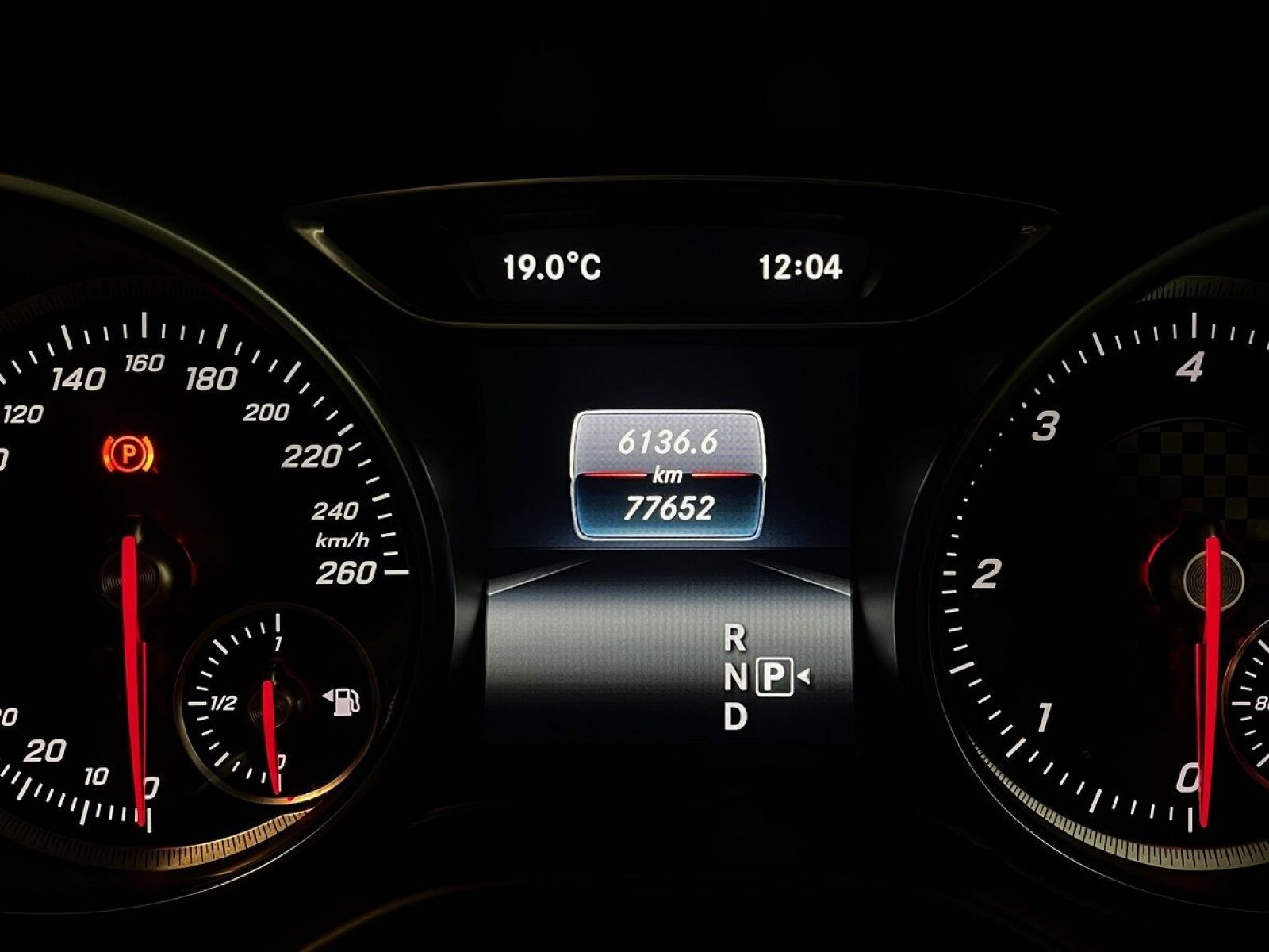 2017 Mercedes-Benz A 220d Urban A/t photo