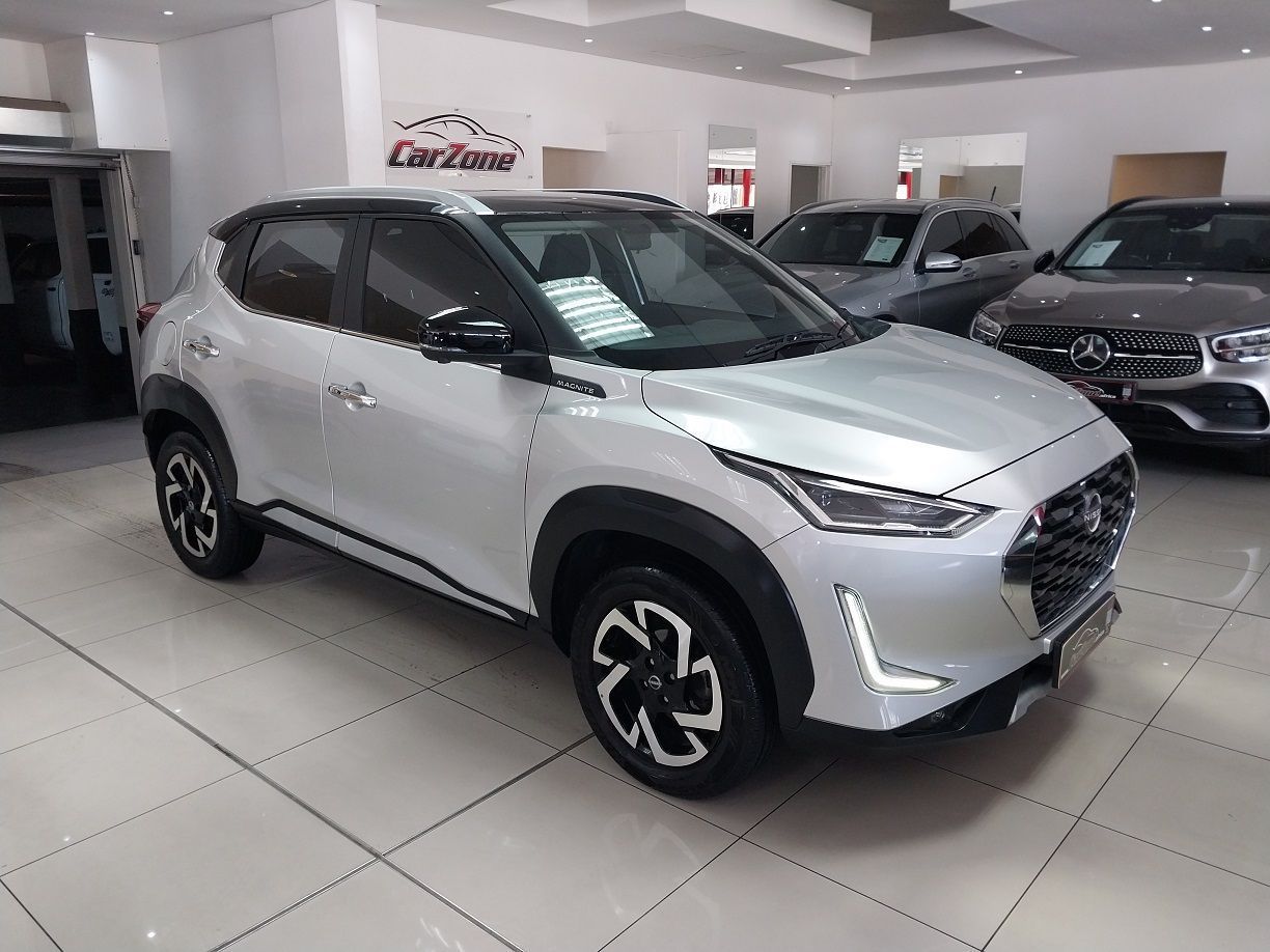 Nissan Magnite 1.0T Acenta Plus CVT in Namibia