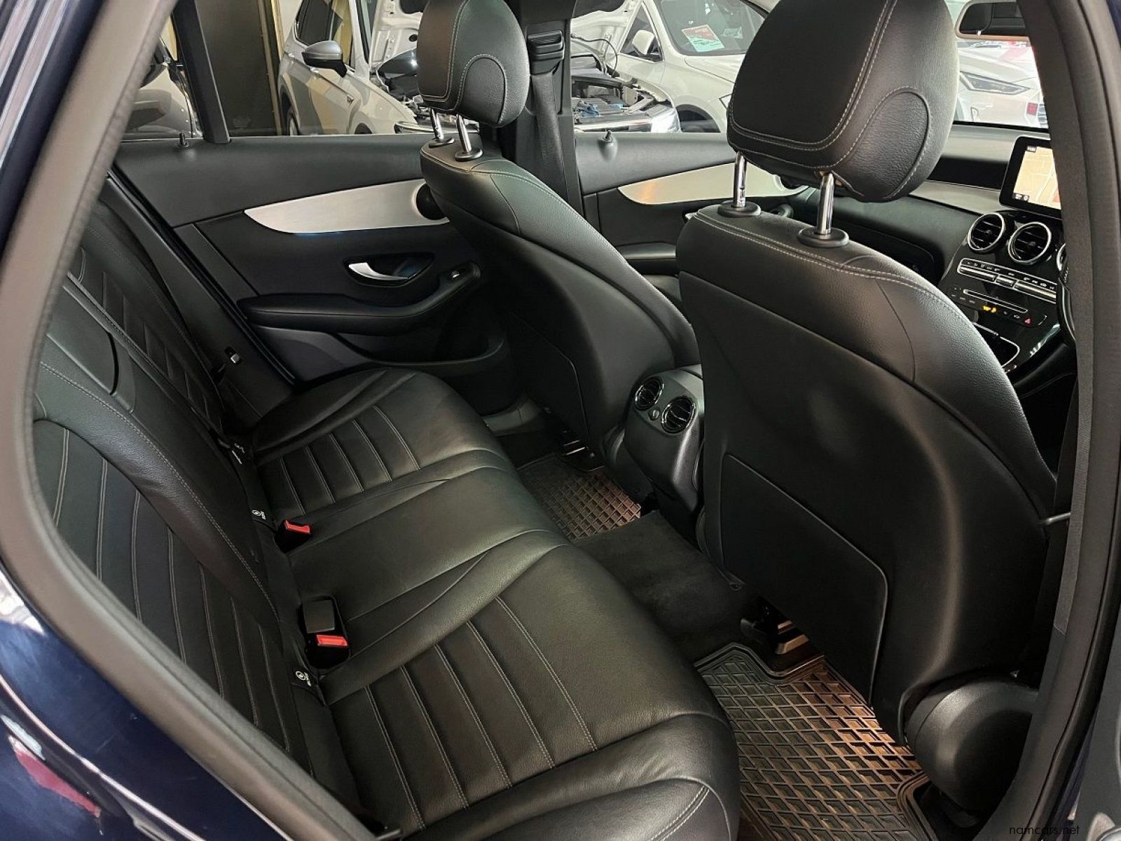 2016 Mercedes-Benz Glc 300 photo