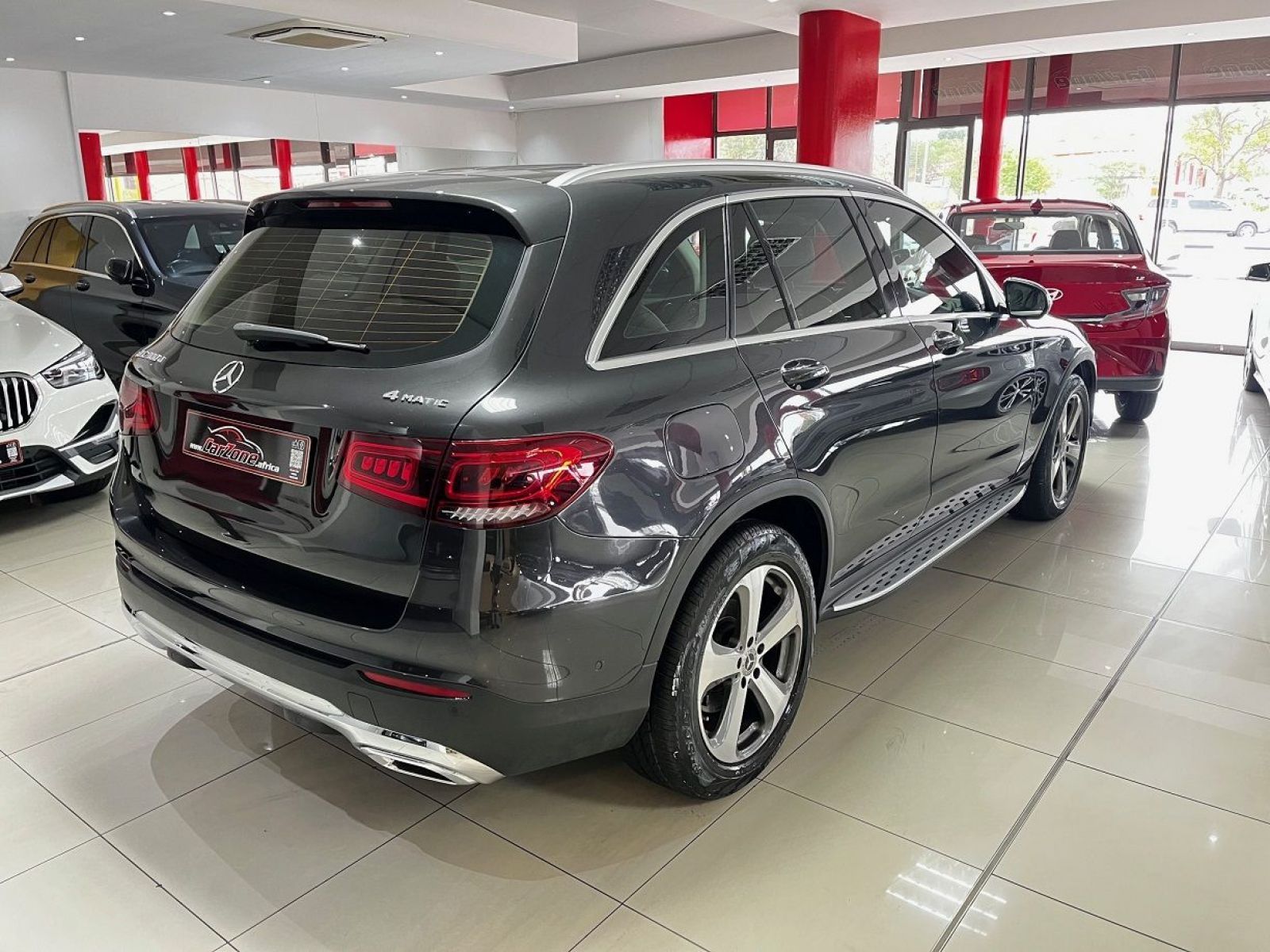 2020 Mercedes-Benz Glc 300d 4matic photo