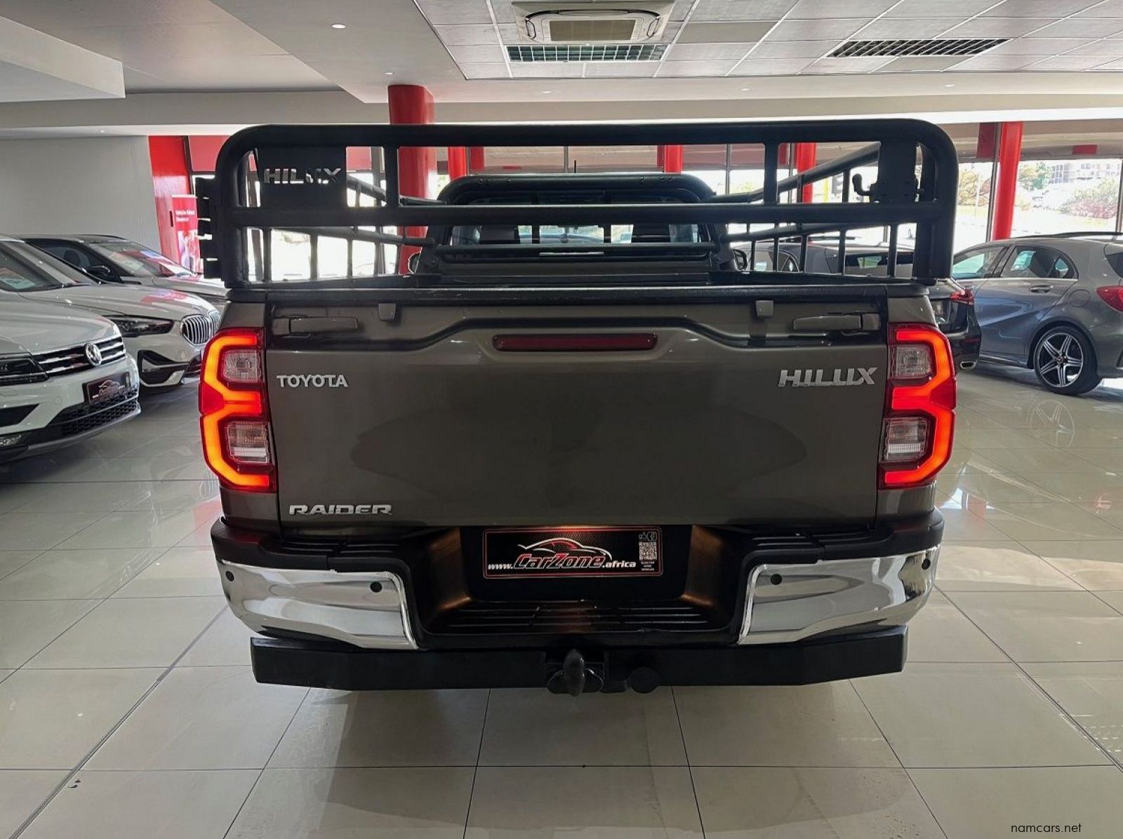 2022 Toyota Hilux 2.8 Gd-6 Rb Raider A/t P/u S/c pictures