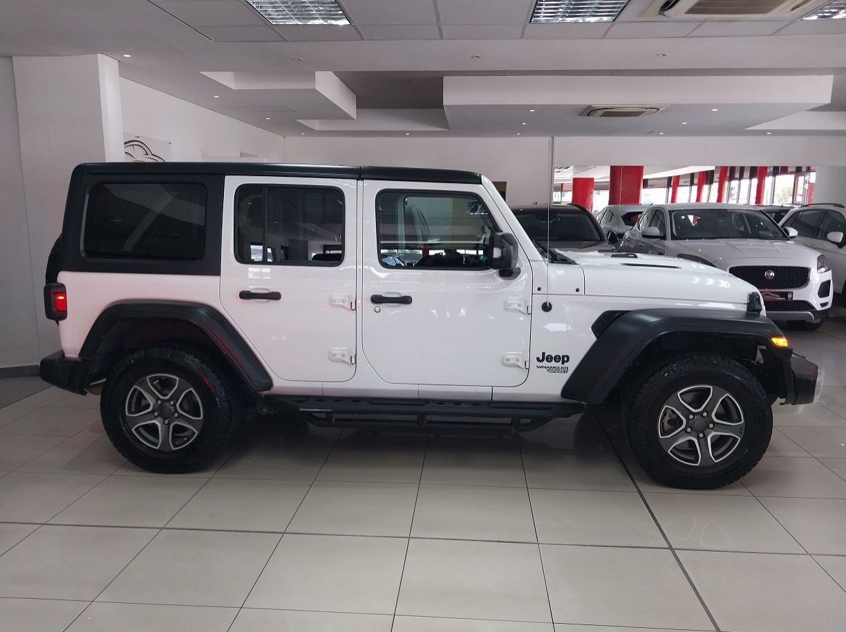 2021 Jeep Jeep Wrangler 3.6 Sport AT pictures