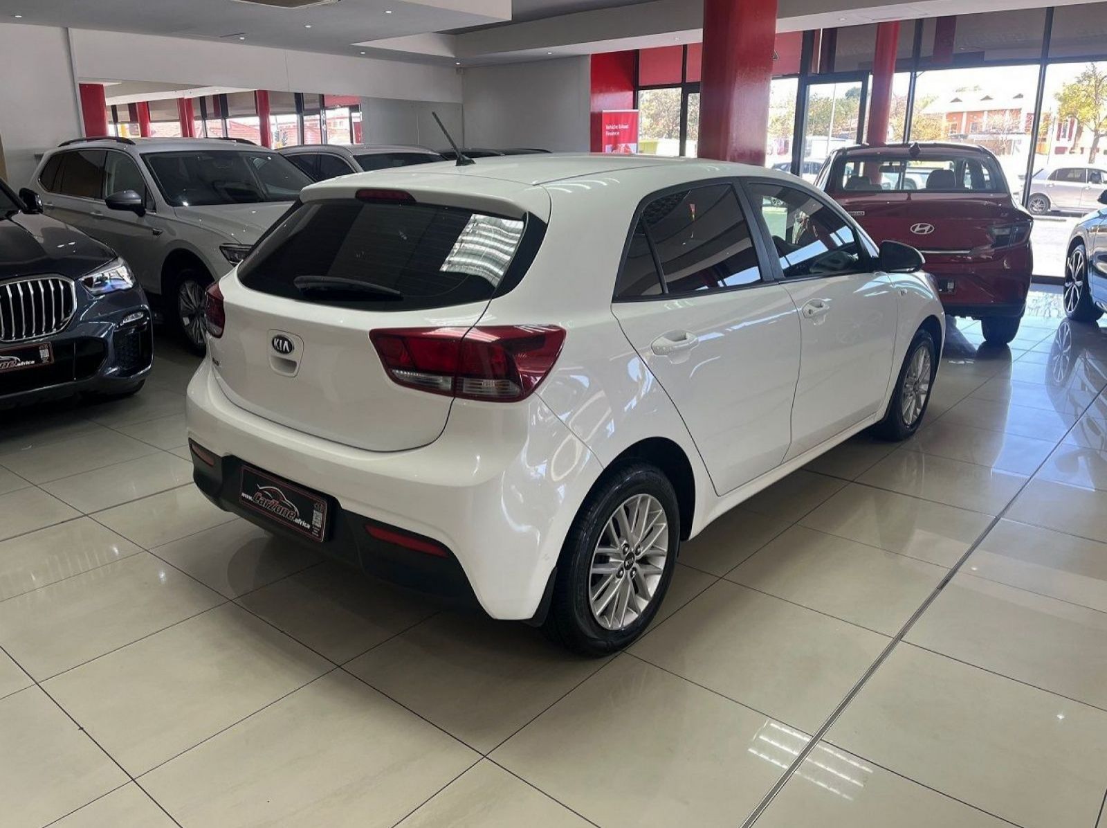 2019 Kia Rio 1.2 5dr pictures