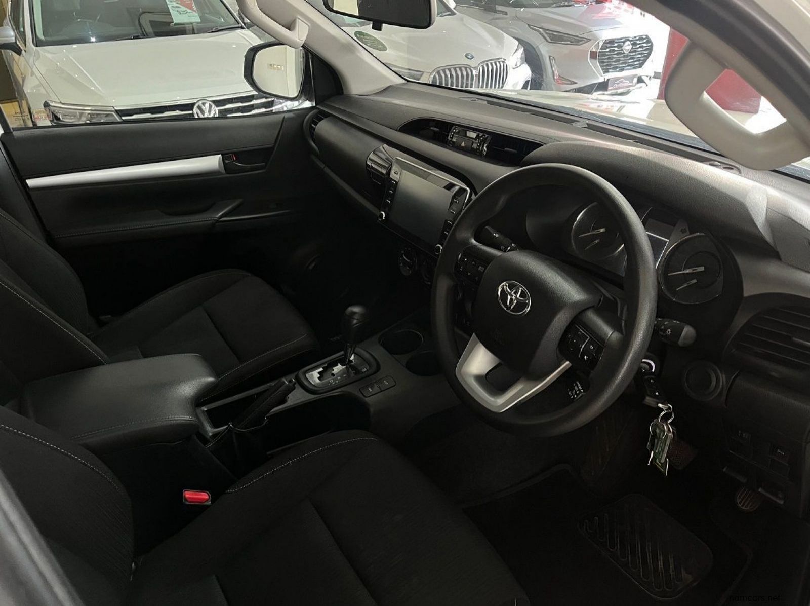 2024 Toyota Hilux 2.4 GD-6 Raider 4x4 Automatic pictures