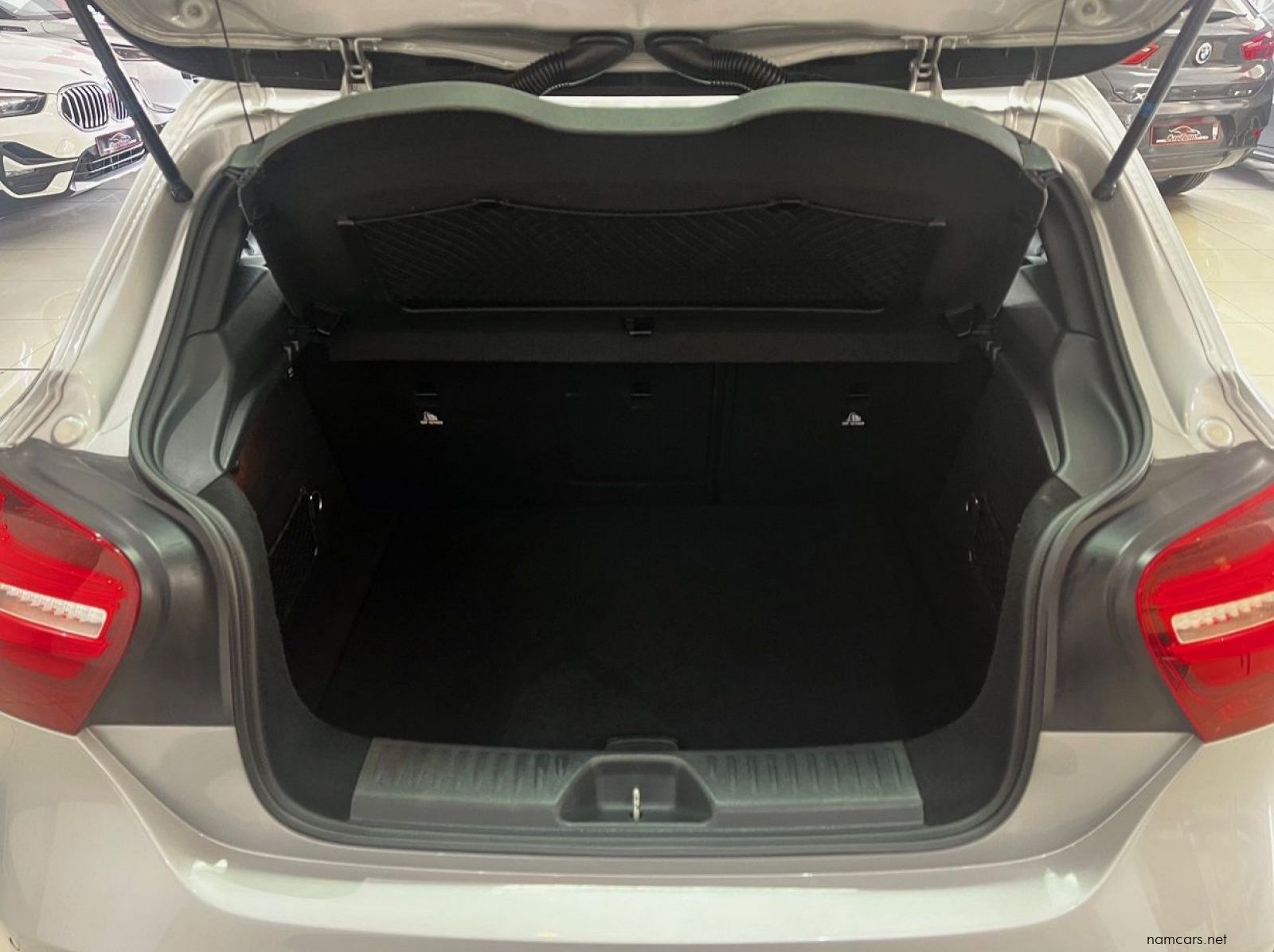 2017 Mercedes-Benz A 220d Urban A/t pictures