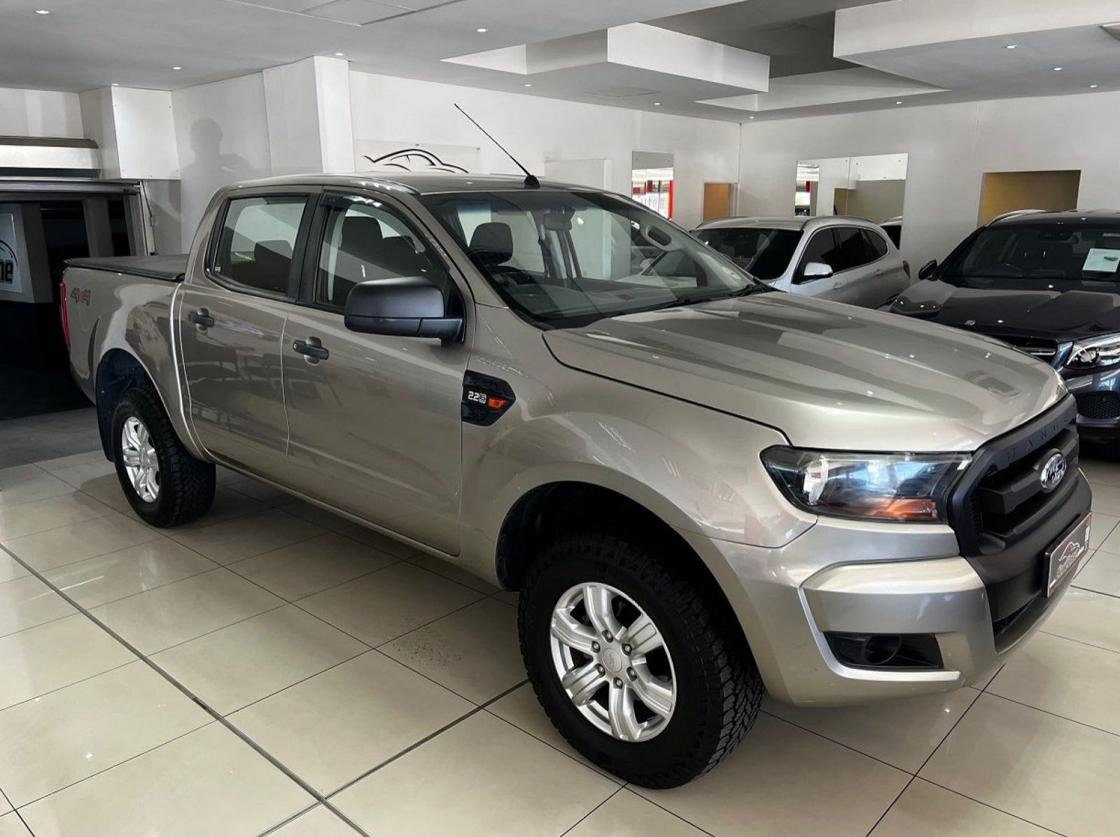 Used Ford Ranger 2.2tdci Xl 4x4 P/u D/c  for sale in Windhoek, Namibia