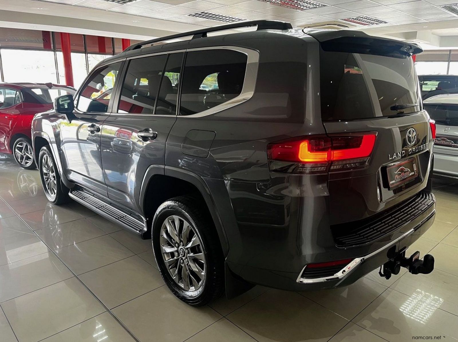 2022 Toyota Landcruiser 300 V6 3.5t Zx pictures