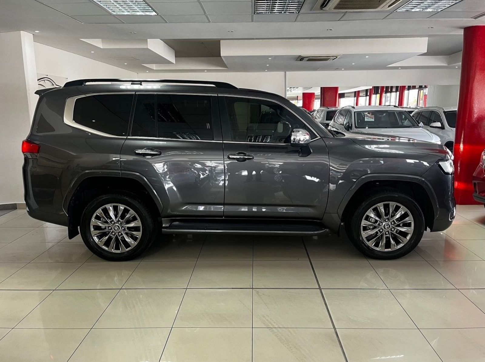 2022 Toyota Landcruiser 300 V6 3.5t Zx pictures