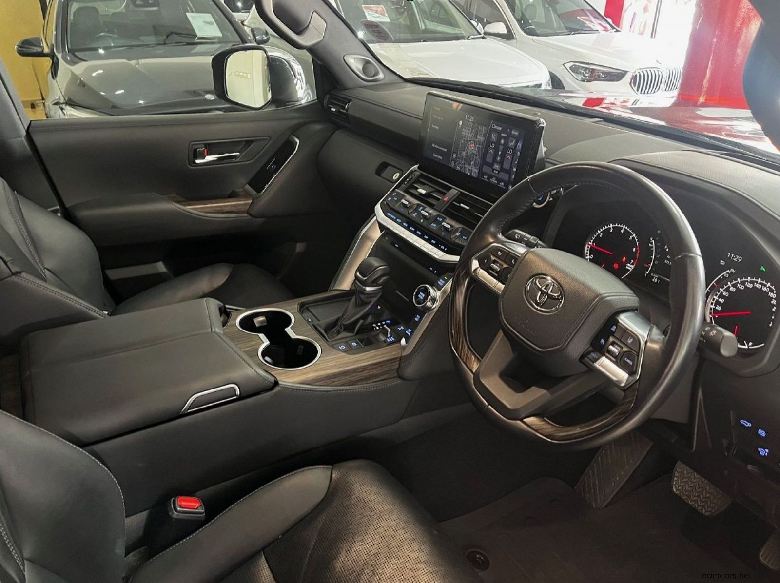 2022 Toyota Landcruiser 300 V6 3.5t Zx pictures