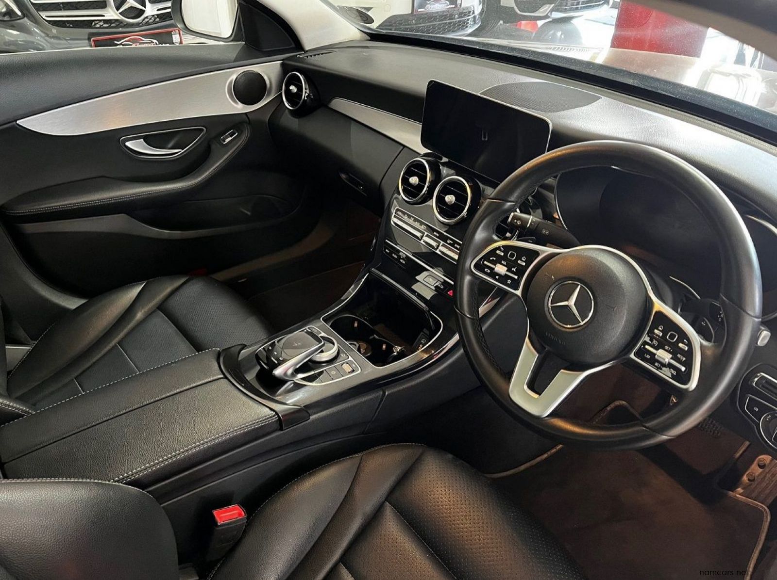 2020 Mercedes-Benz C-class C200 A/t pictures