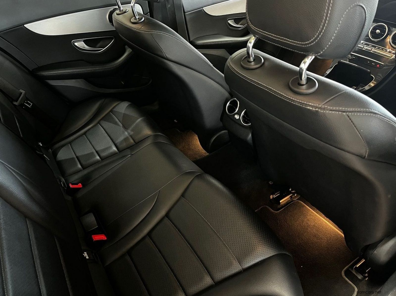 2020 Mercedes-Benz C-class C200 A/t pictures