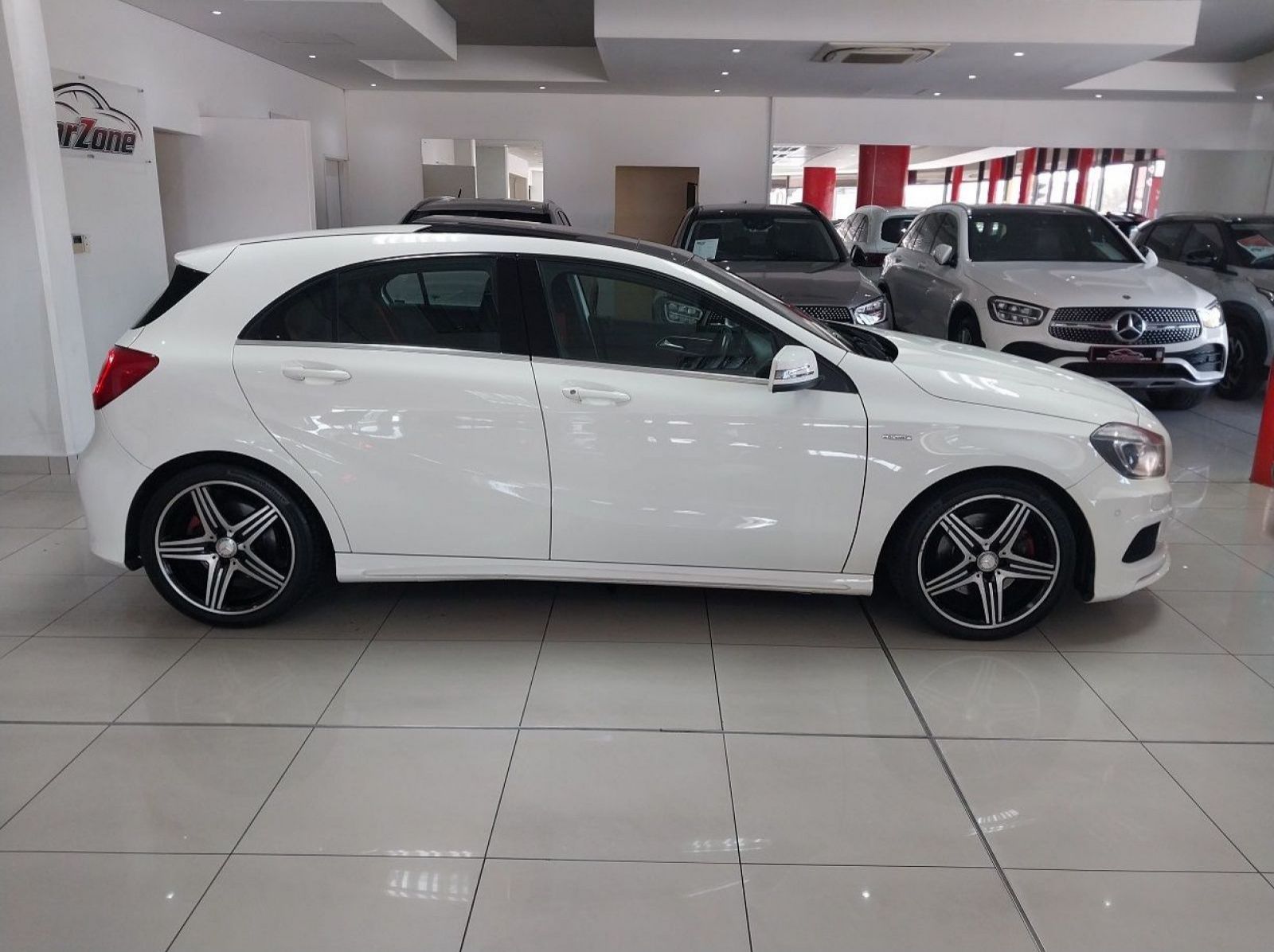 2014 Mercedes-Benz A250 Sport A/T pictures