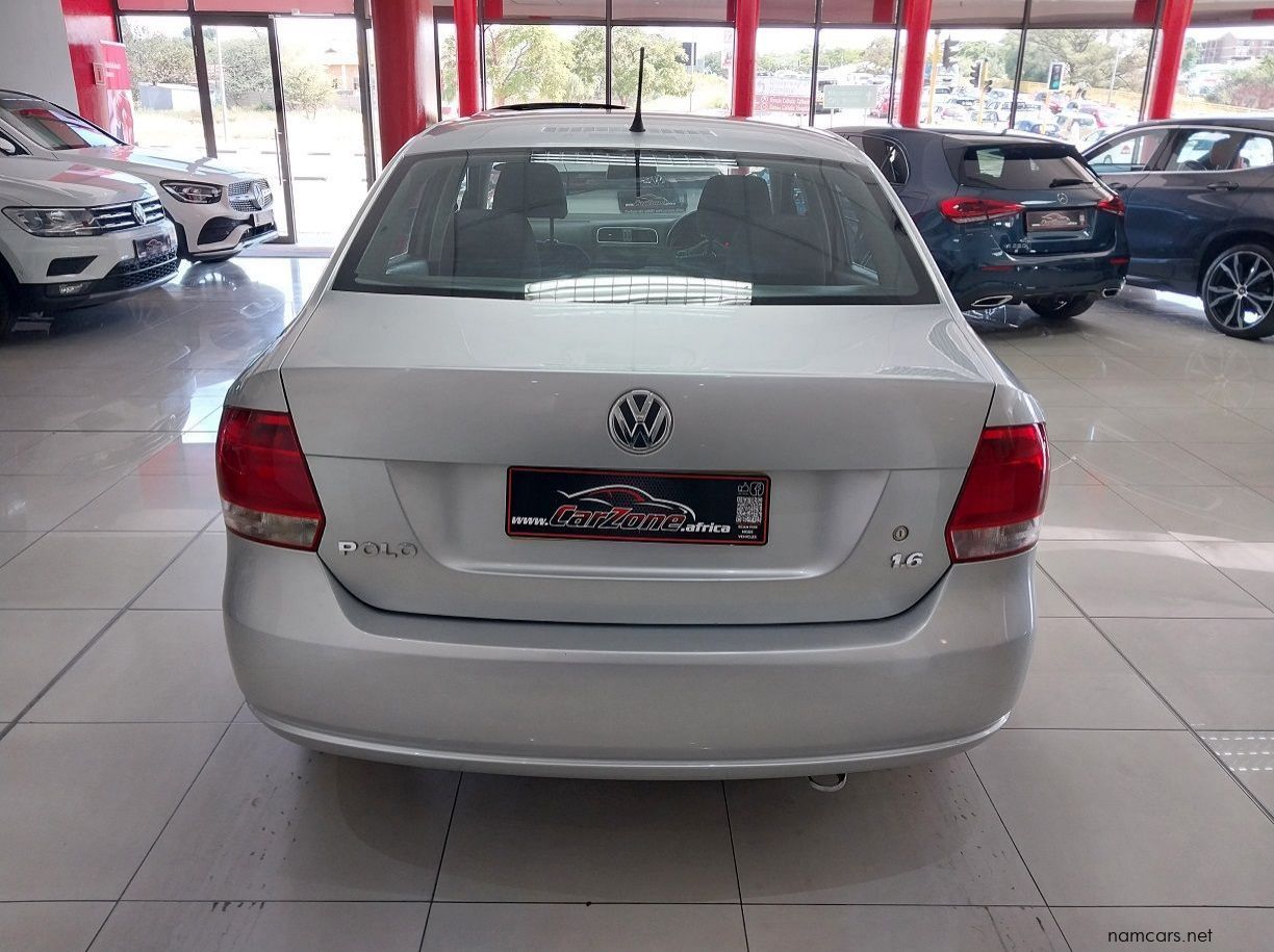 2013 Volkswagen Polo 1.6 Comfortline pictures