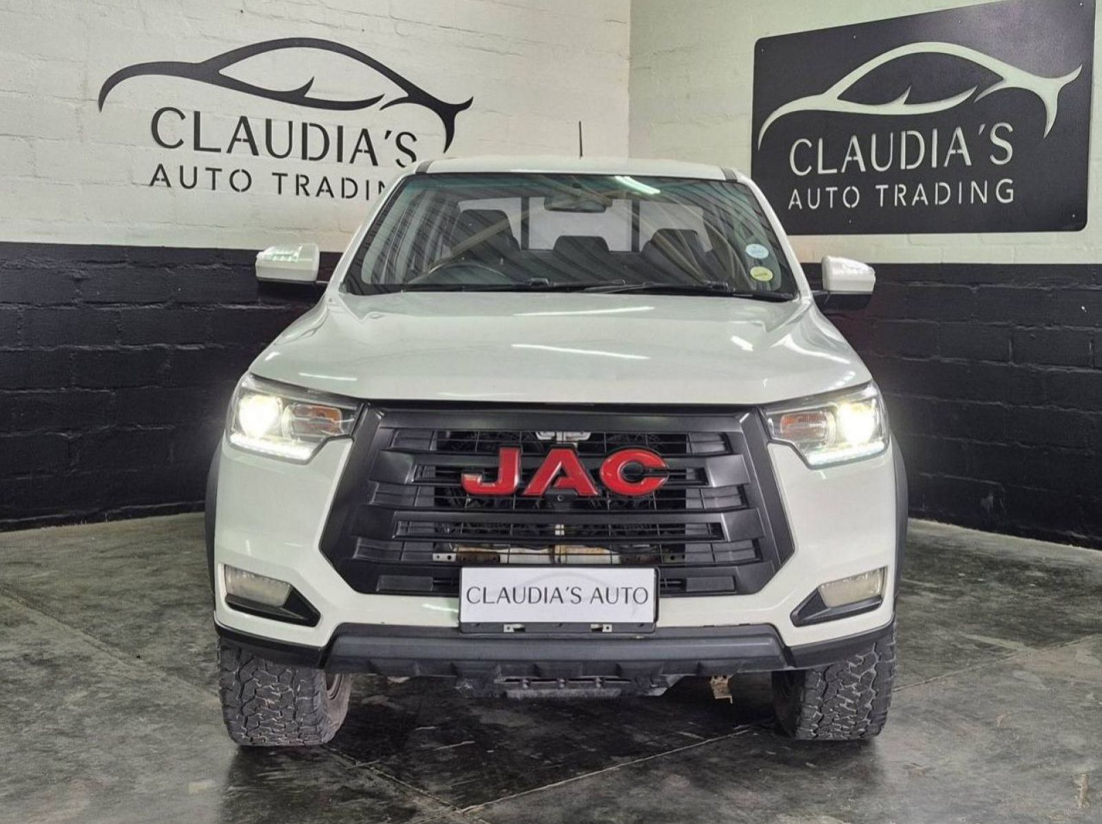 Used JAC T8 1.9TDi Lux 4x4  for sale in Swakopmund, Namibia