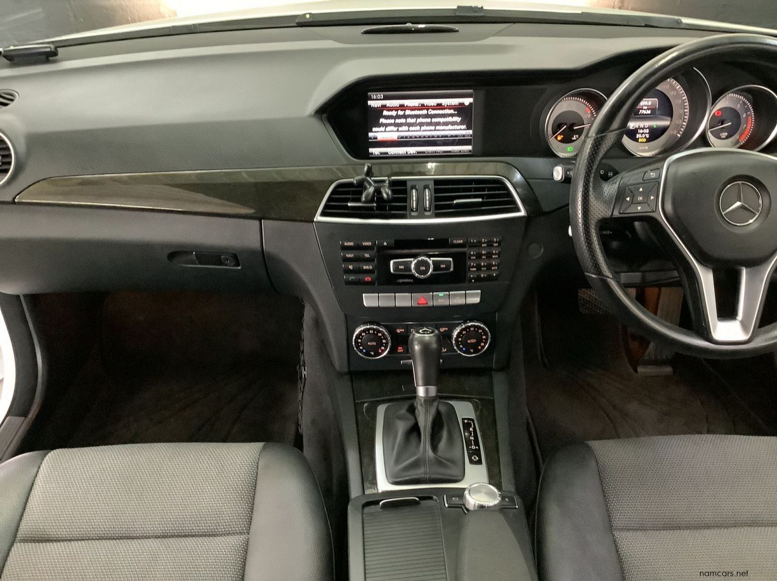 2013 Mercedes-Benz C180 pictures