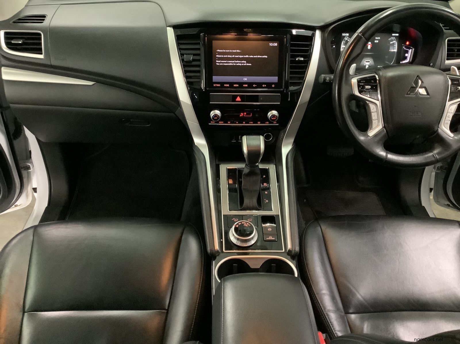 2022 Mitsubishi Pajero Sport 2.4l 4x4 pictures