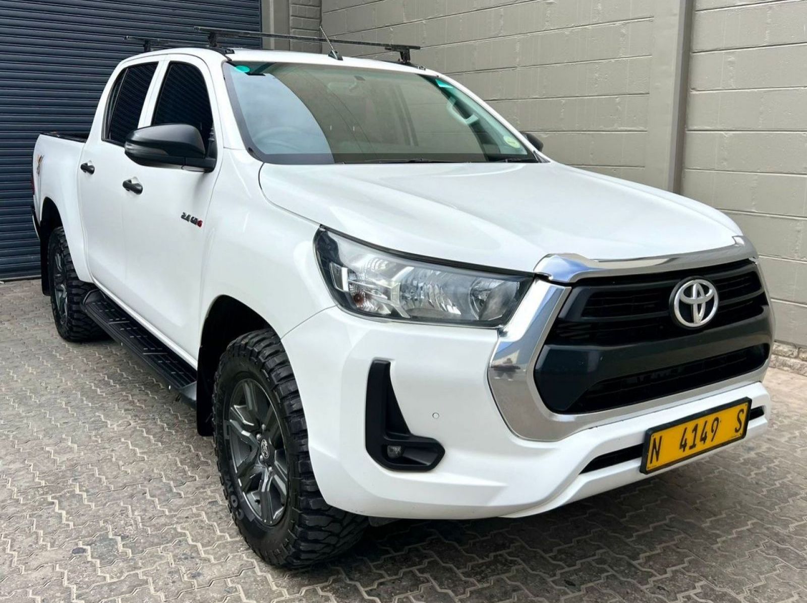 Used Toyota Hilux 2.4GD-6 Double Cab Raider 4x4 A/T  for sale in Swakopmund, Namibia