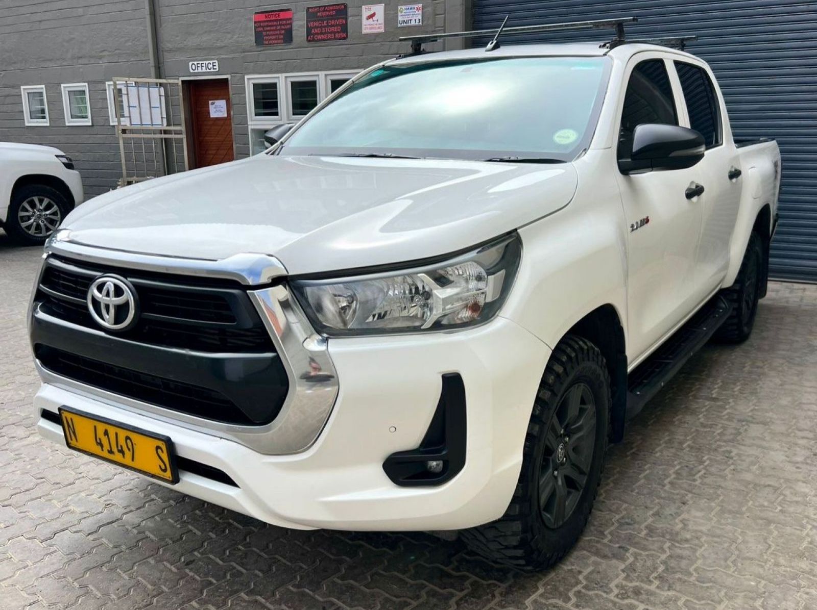 2021 Toyota Hilux 2.4GD-6 Double Cab Raider 4x4 A/T pictures