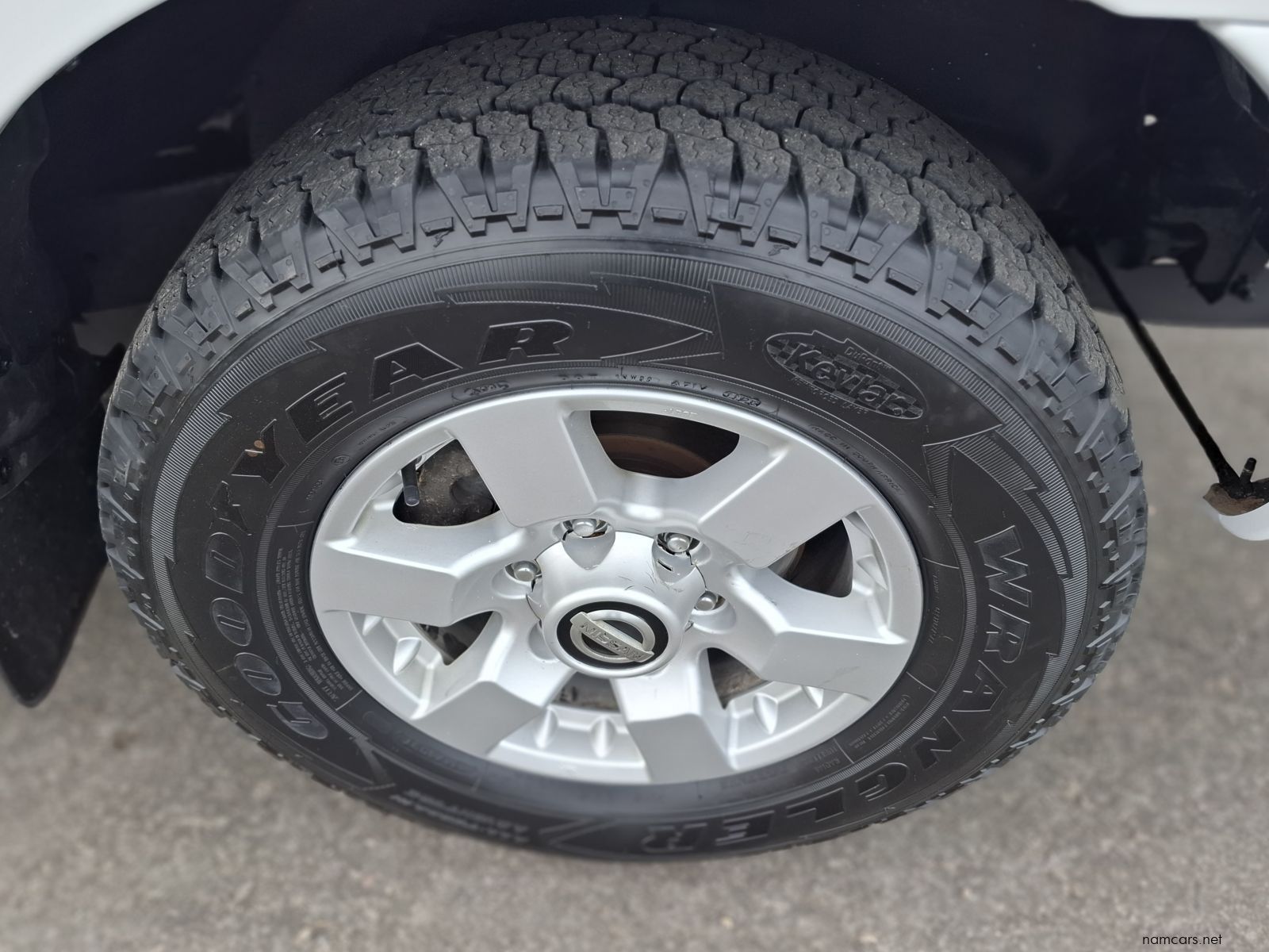 2019 Nissan NISSAN NP300 2.5 TDI D/C 2X4 photo