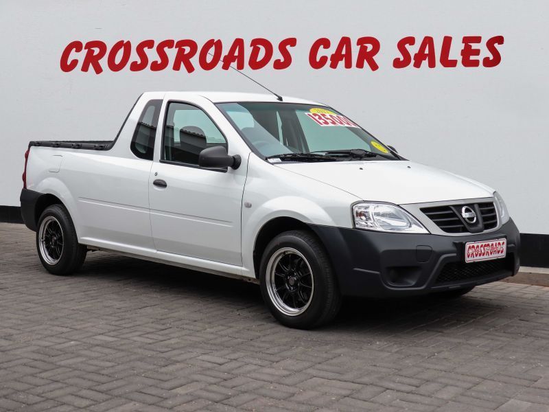 2017 Nissan Np200 1.6 base for sale 82 000 Km Manual transmission