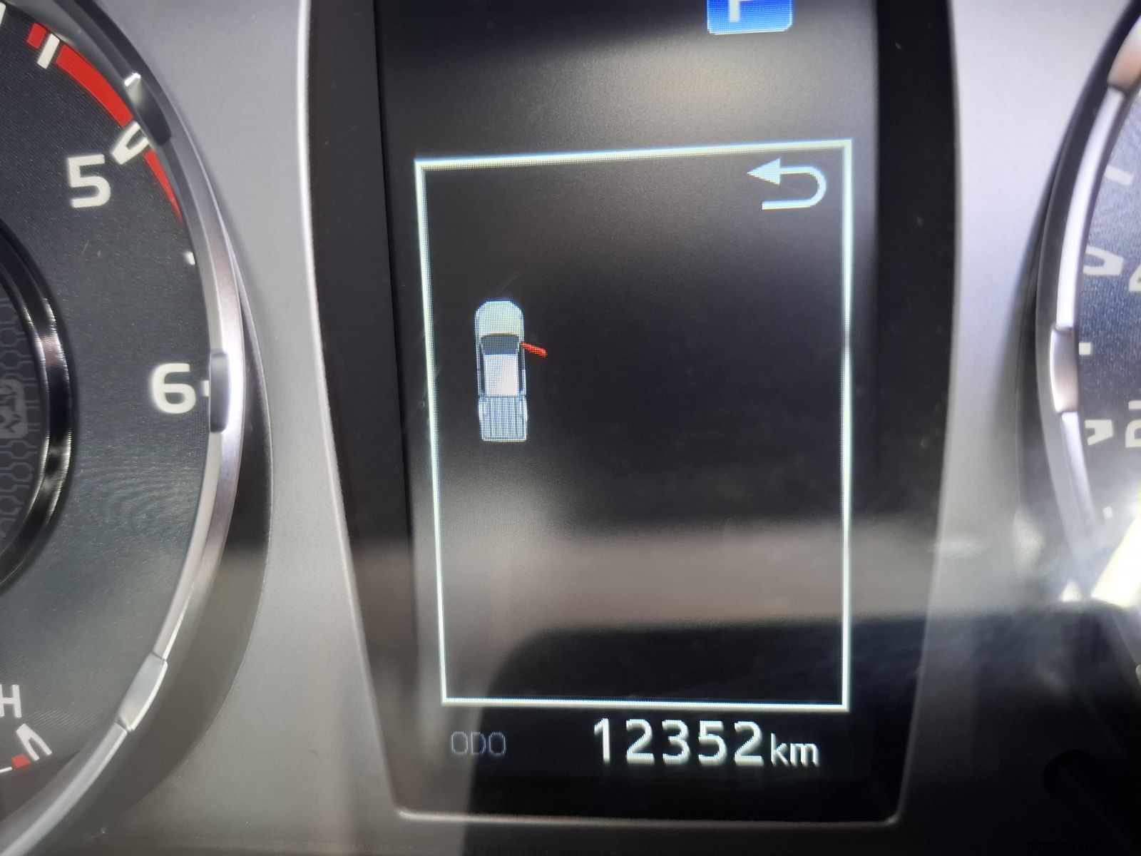 2025 Toyota HILUX 2.8 GD6 RAIDER D/C A/T 4X4 photo