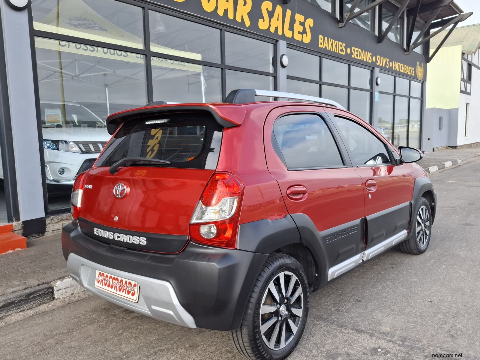 2016 Toyota Etios Cross 1.5 XS 5DR photo
